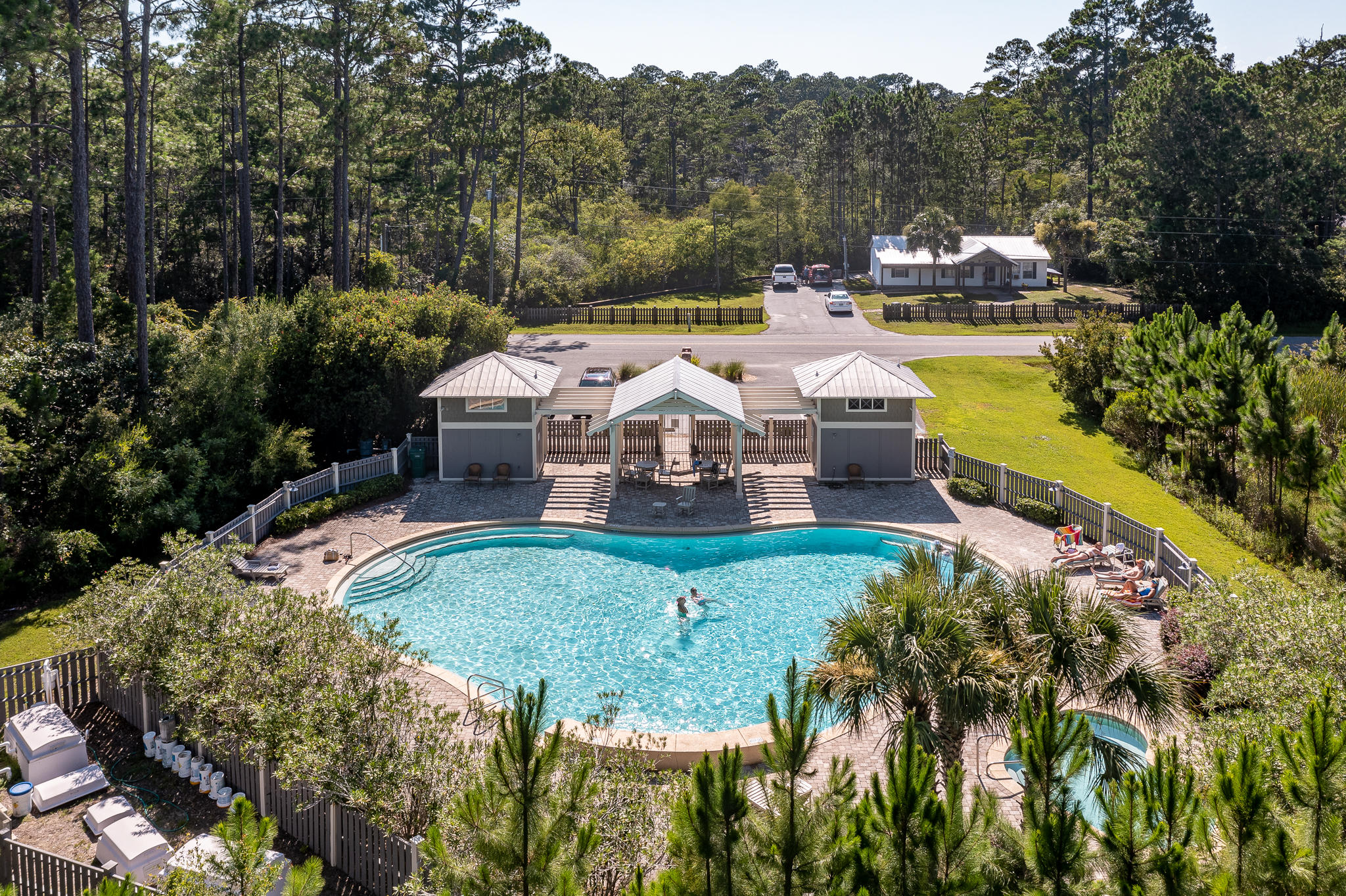 GRAYTON BAYOU - Residential