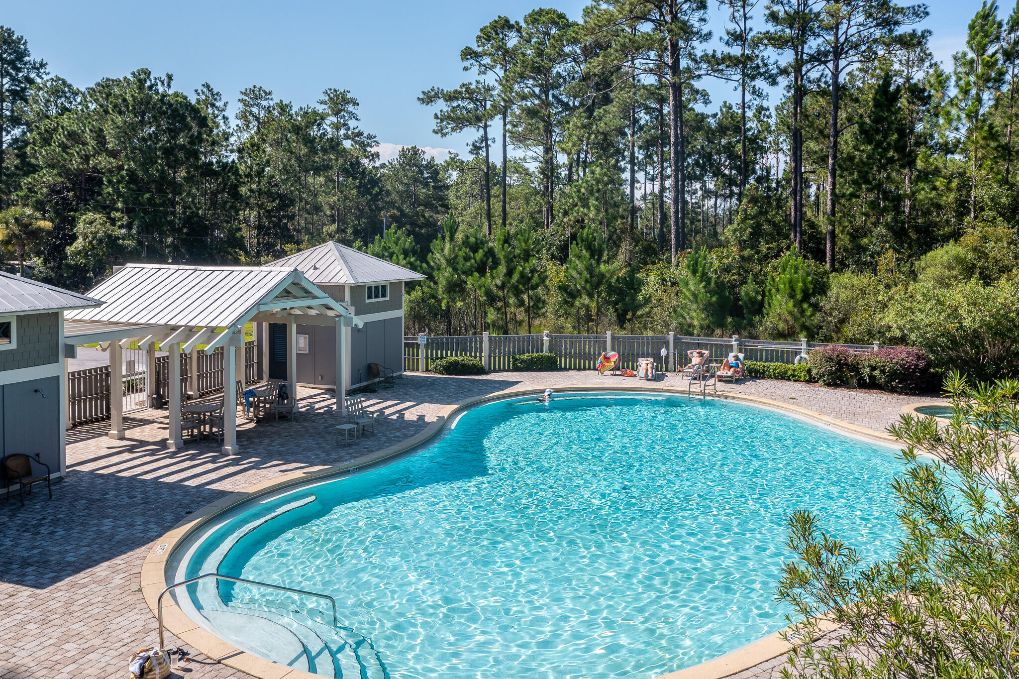 GRAYTON BAYOU - Residential