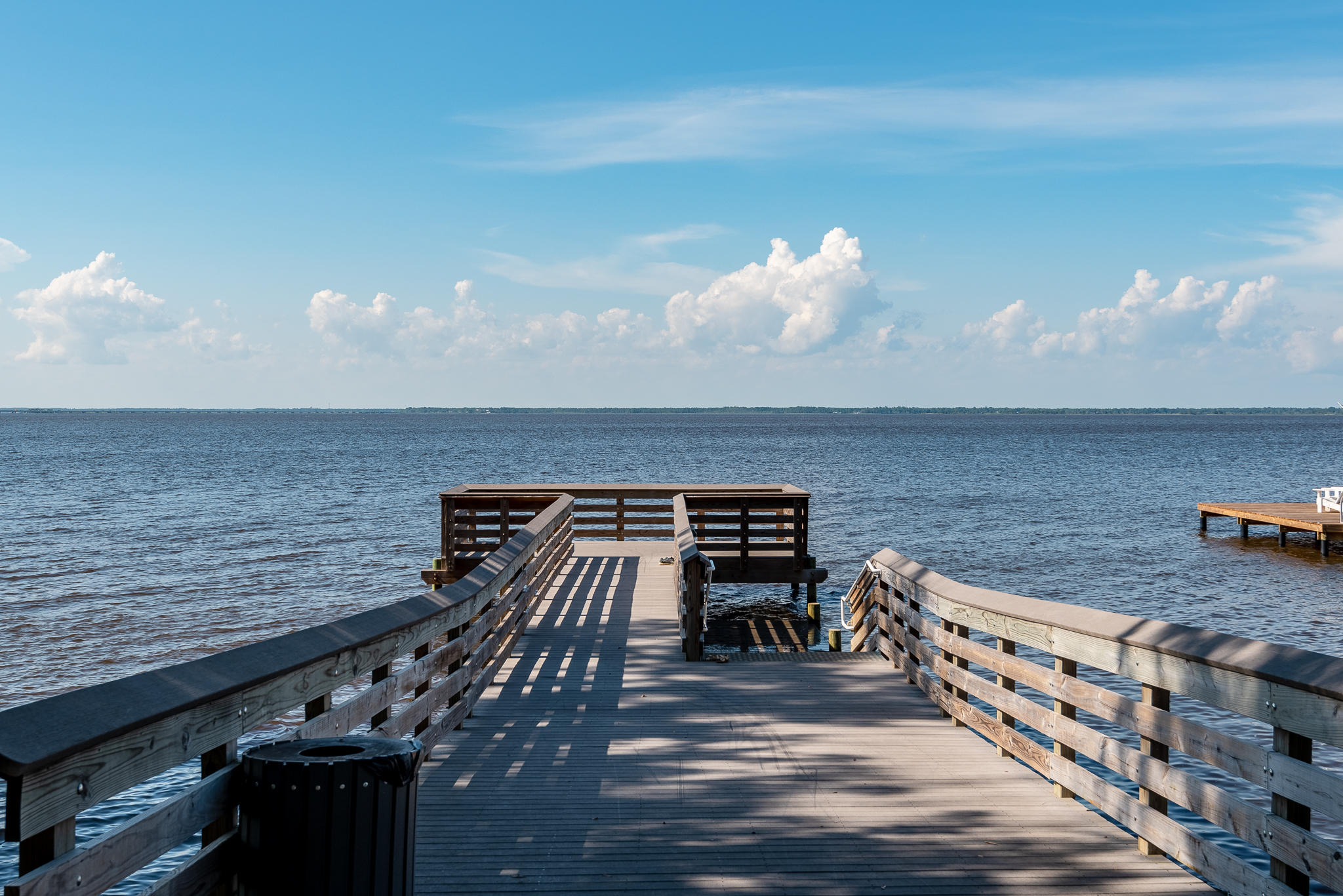 GRAYTON BAYOU - Residential