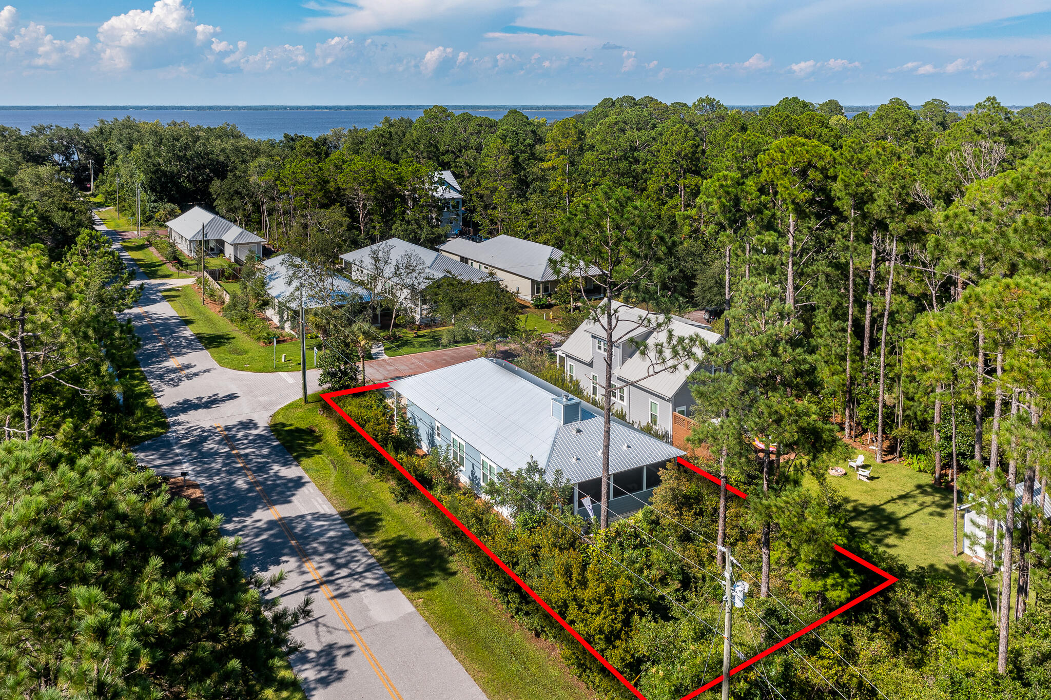 GRAYTON BAYOU - Residential