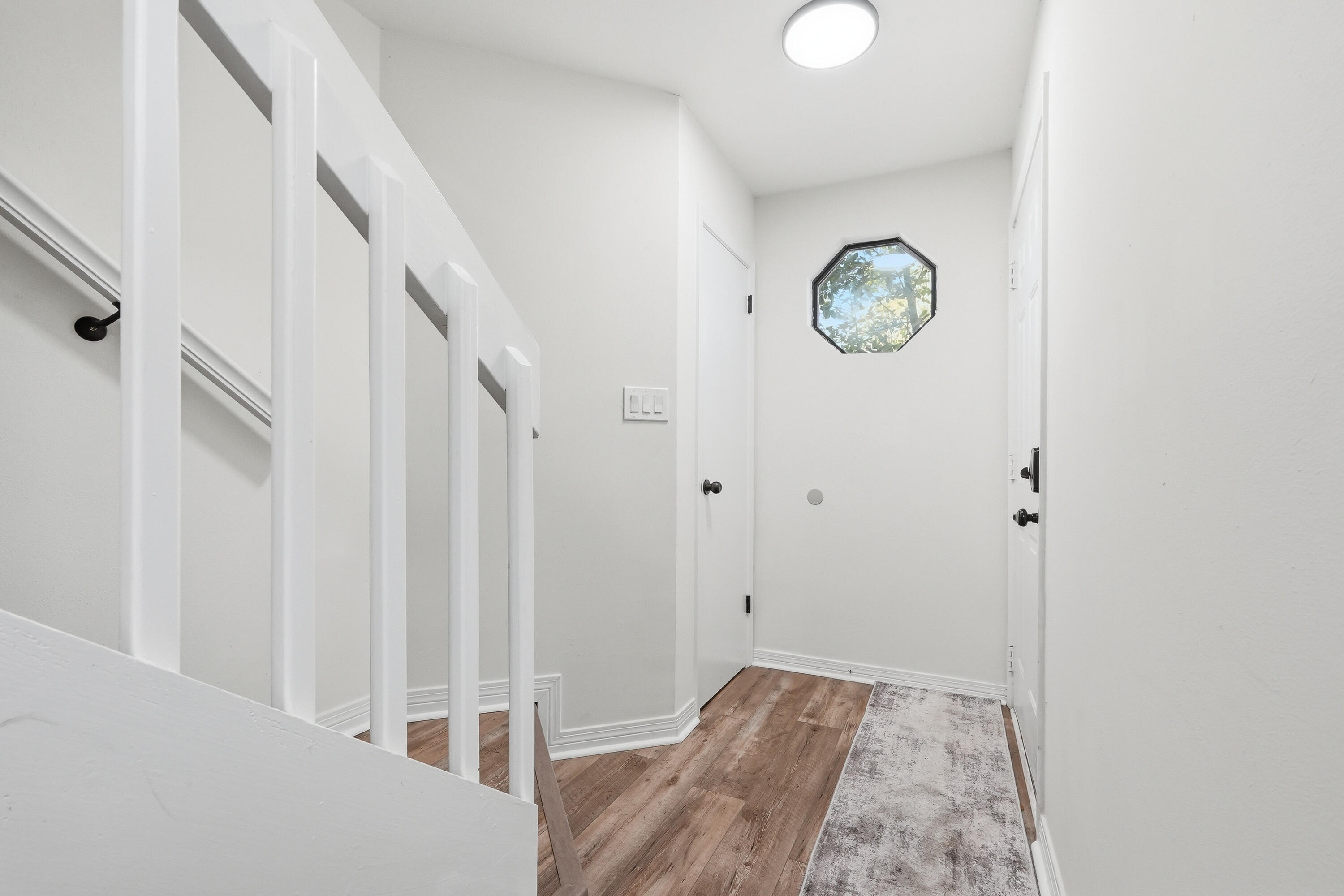 MONTAGE MANOR - Residential