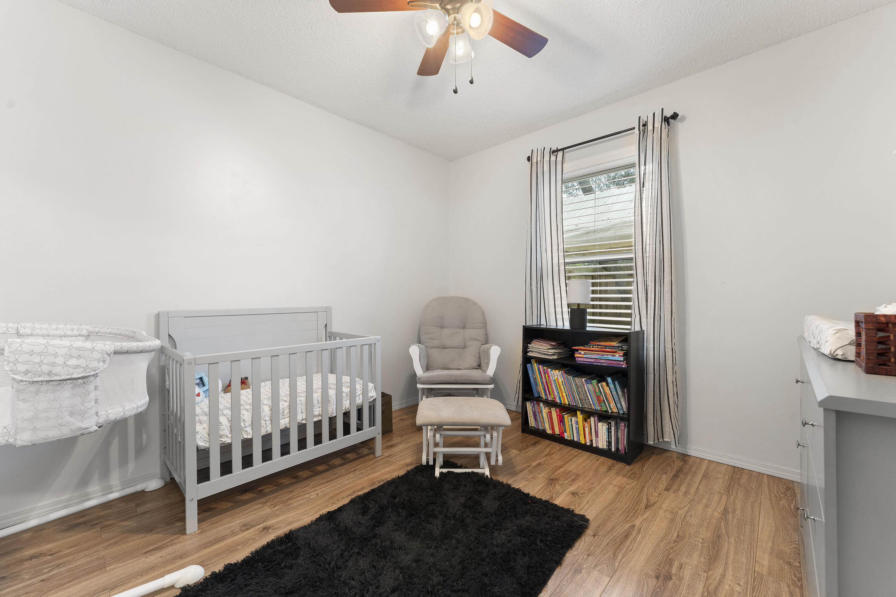 COUNTRY BREEZE ESTATES - Residential