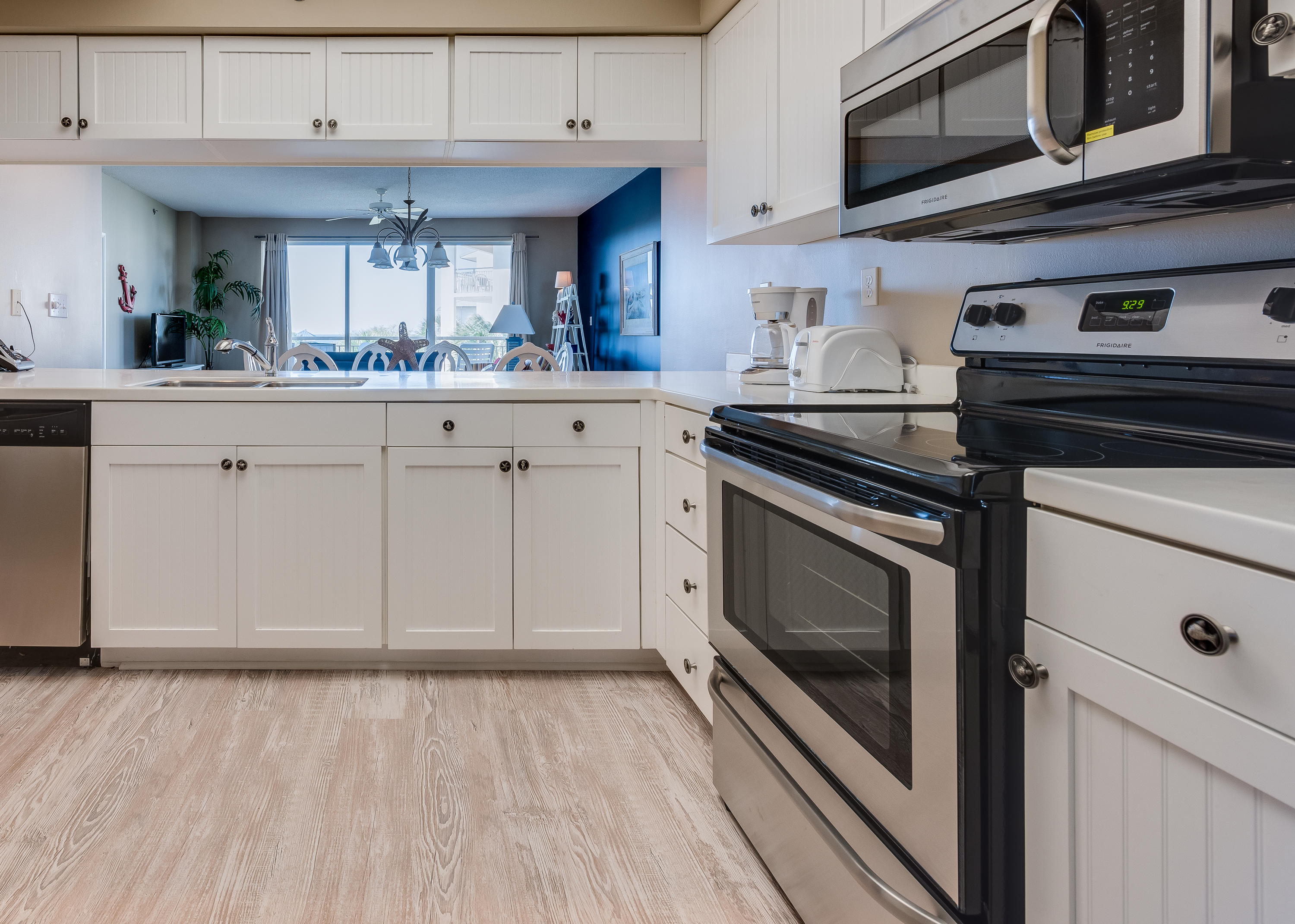 HIGH POINTE RESORT CONDO - Residential