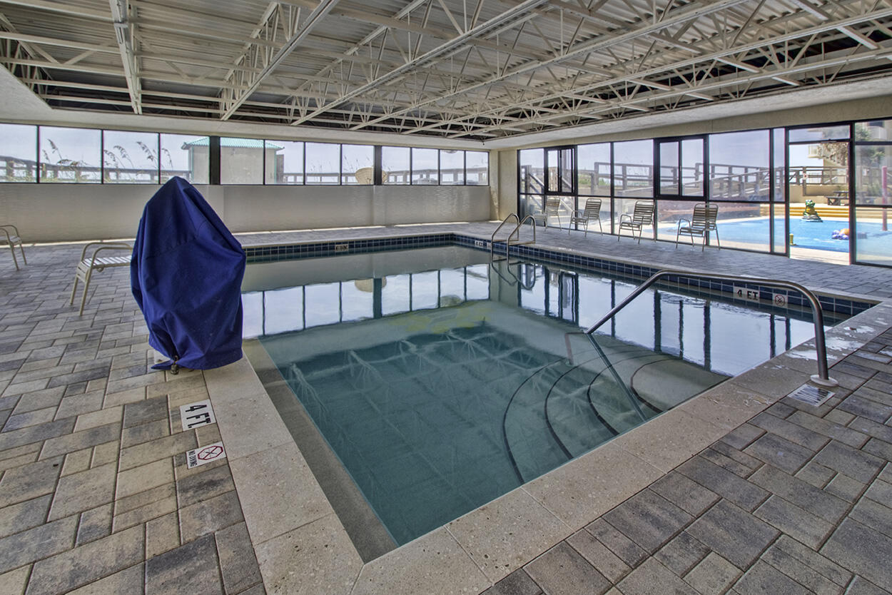 SUNDESTIN INTERNATIONAL CONDO - Residential