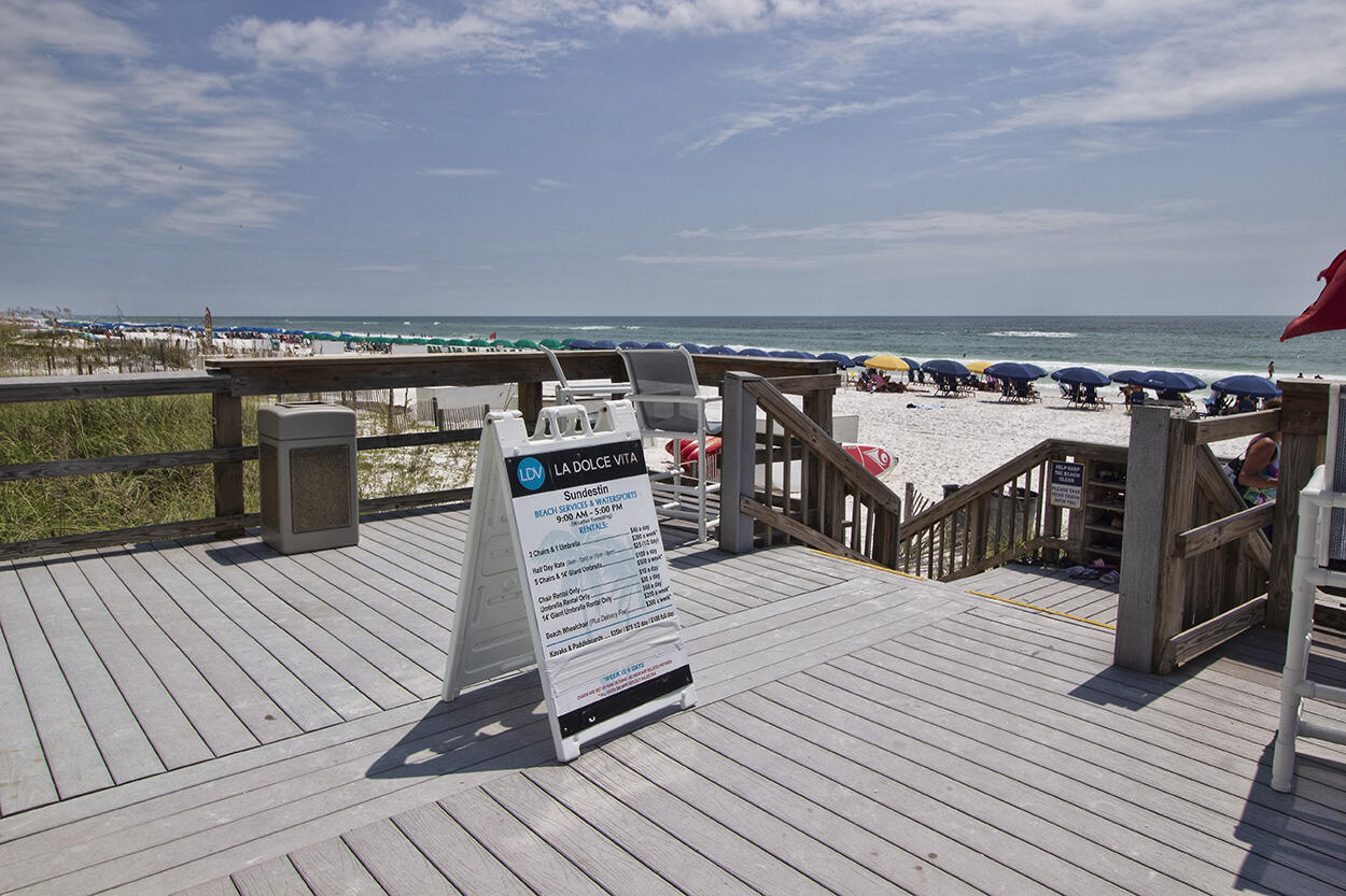 SUNDESTIN INTERNATIONAL CONDO - Residential