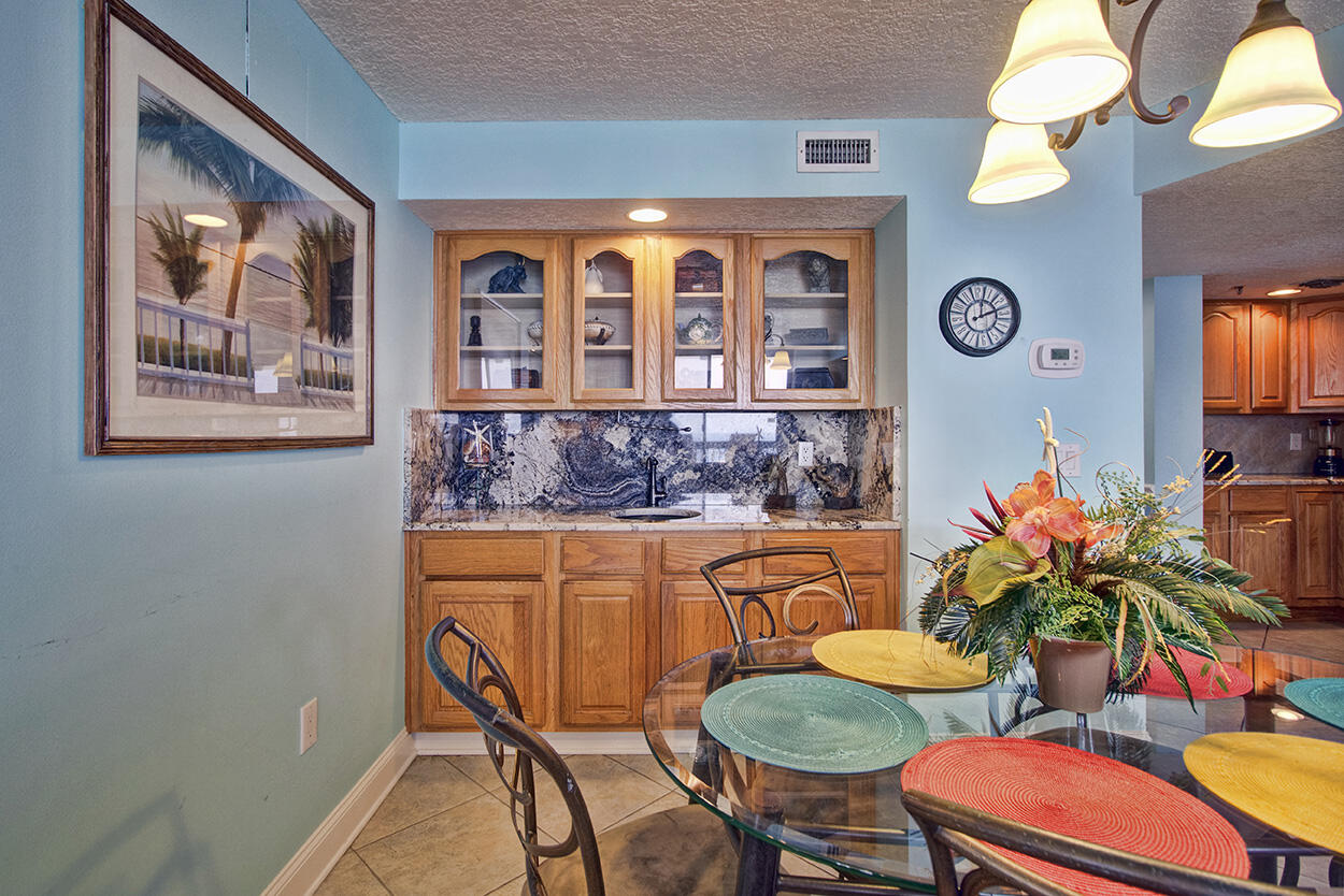 SUNDESTIN INTERNATIONAL CONDO - Residential