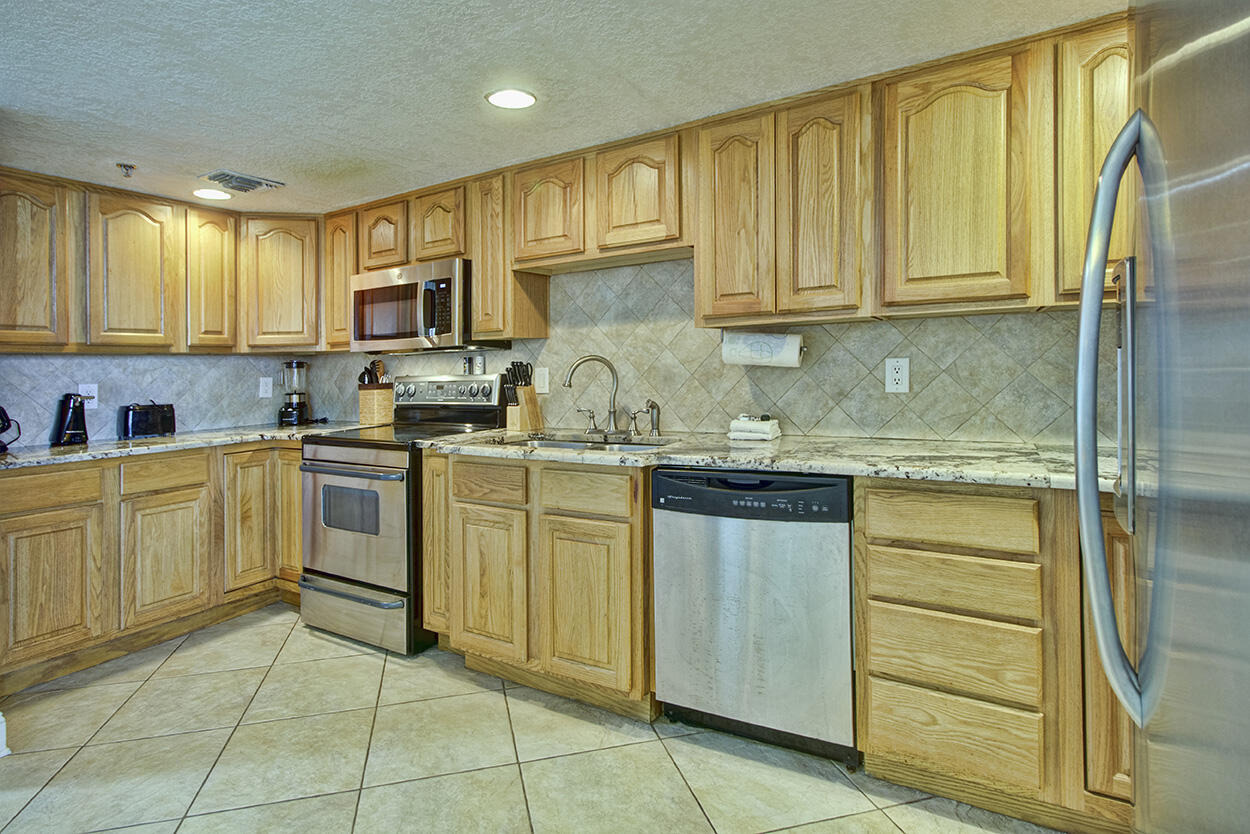 SUNDESTIN INTERNATIONAL CONDO - Residential