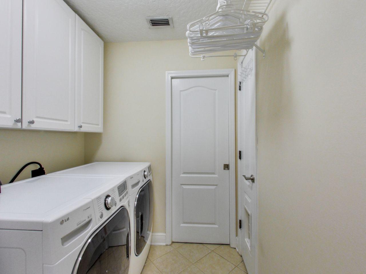 BRIDGEPORT COLONY - Residential