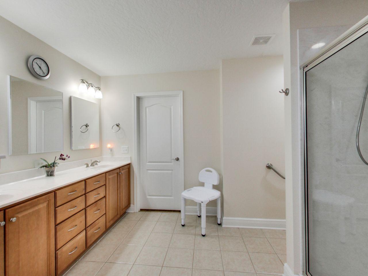 BRIDGEPORT COLONY - Residential