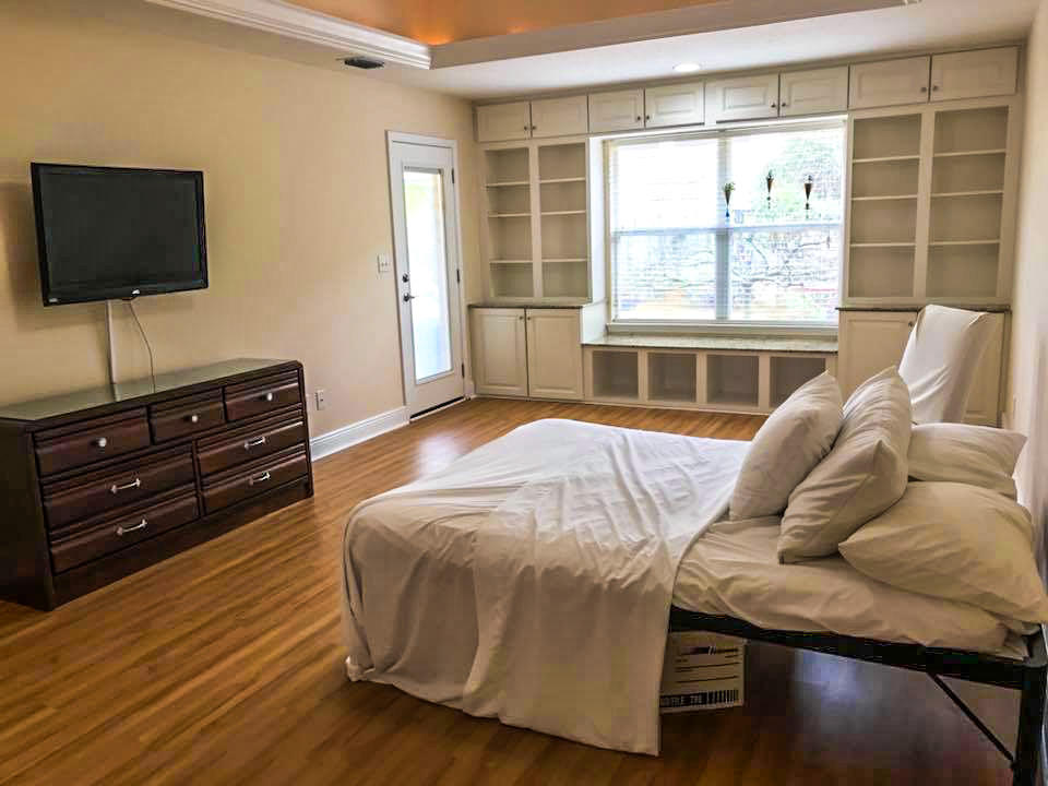 BRIDGEPORT COLONY - Residential