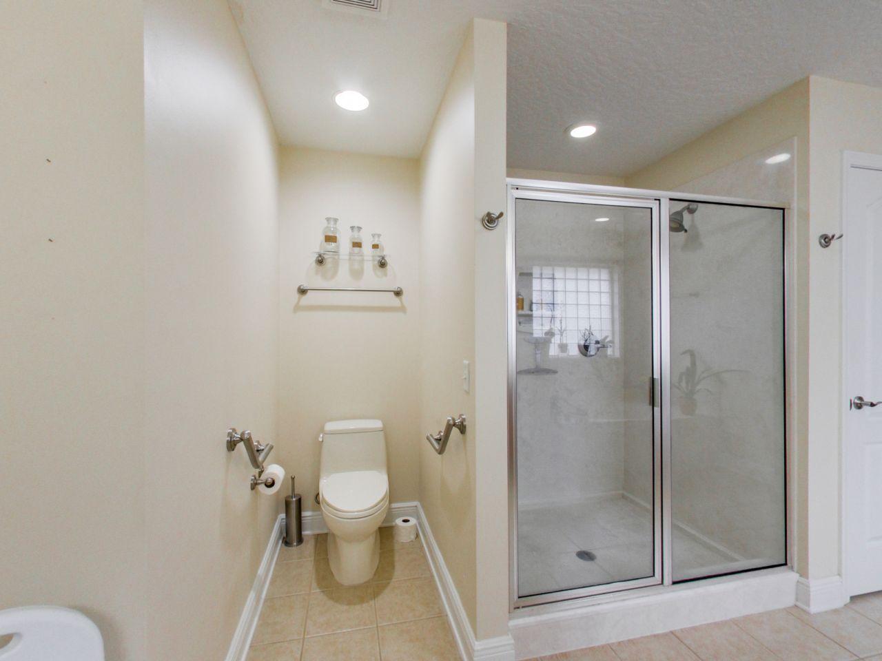 BRIDGEPORT COLONY - Residential