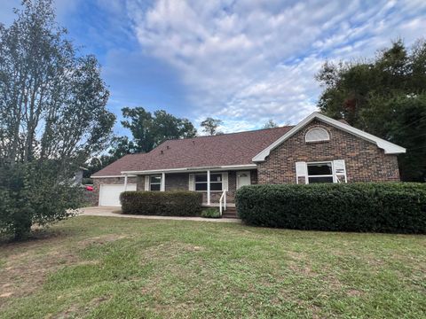 Photo of 8234 Excelsior Drive, Pensacola, FL 32514 (MLS # 987766)