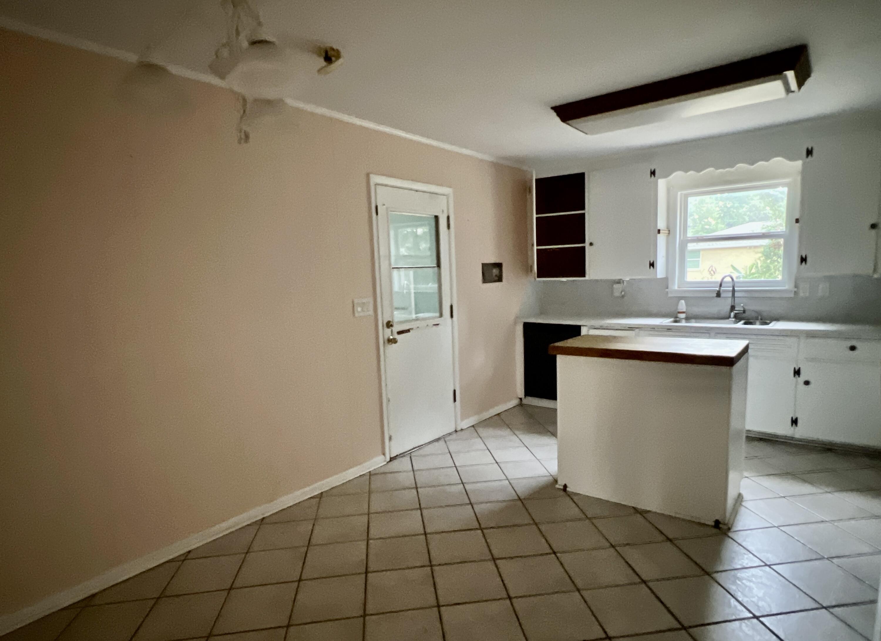 SHADY TERRACE - Residential