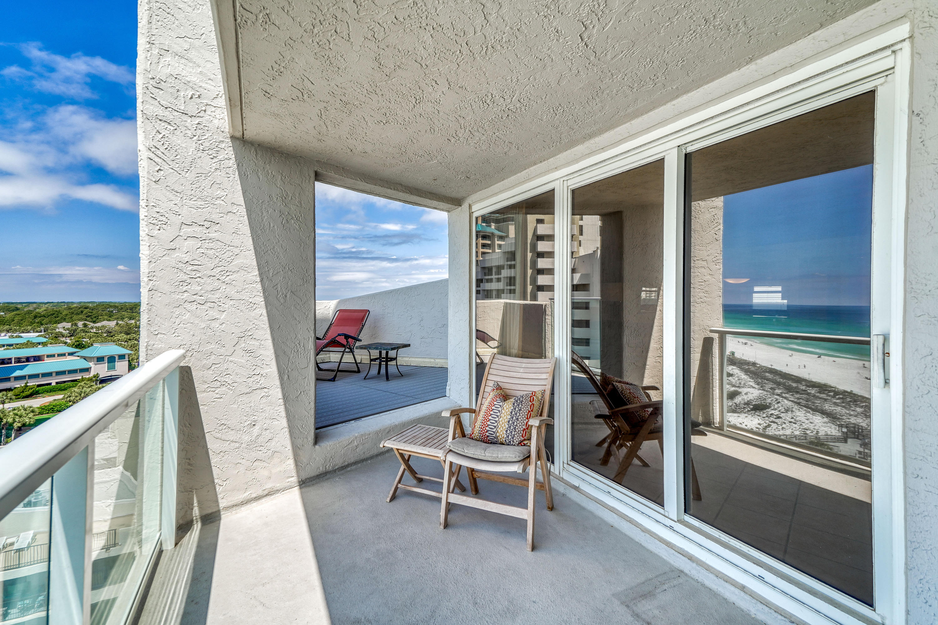 BEACHSIDE TWO - Residential