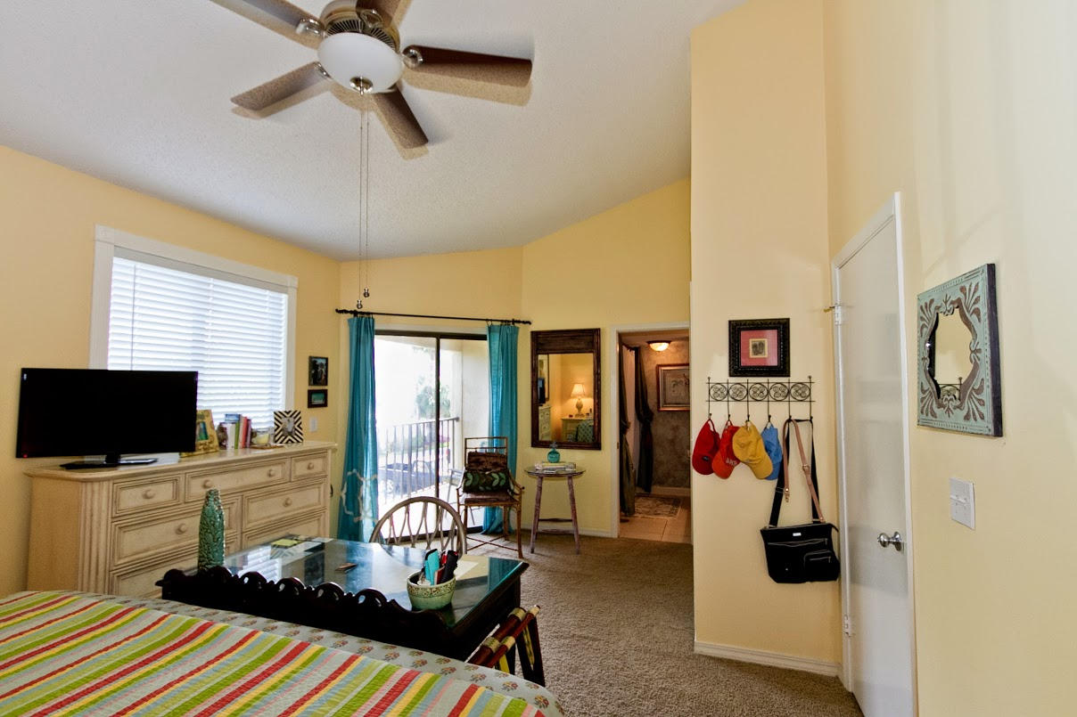 SHORELINE GARDENS T/H - Residential