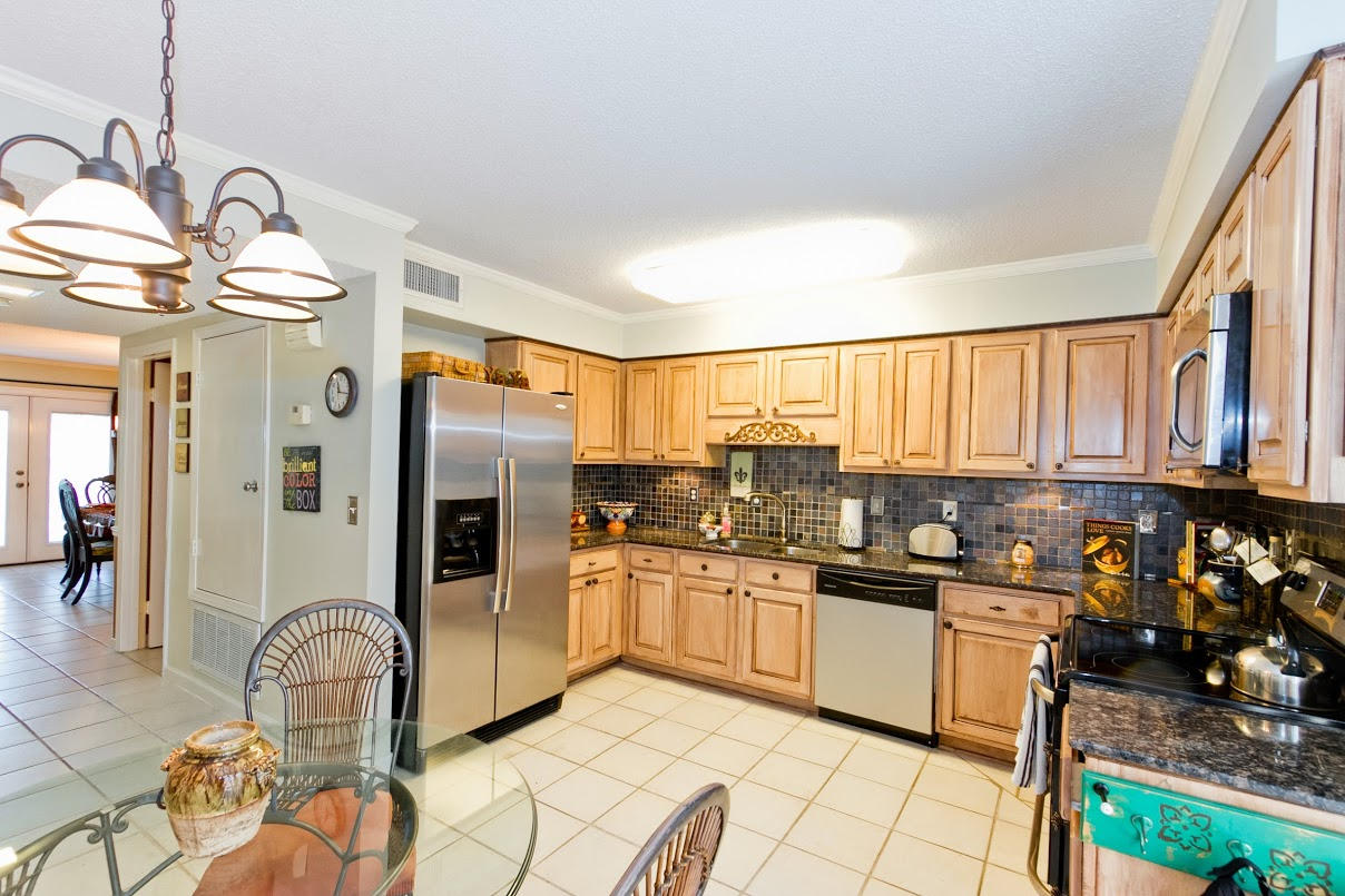 SHORELINE GARDENS T/H - Residential