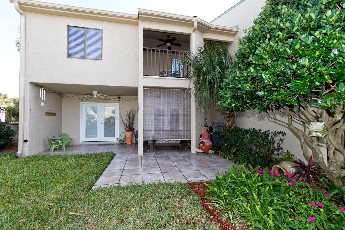 SHORELINE GARDENS T/H - Residential