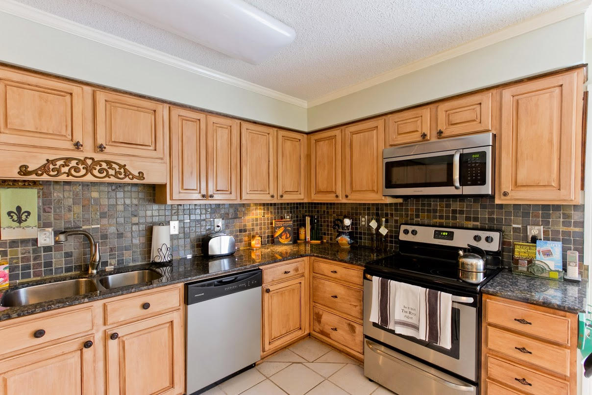 SHORELINE GARDENS T/H - Residential