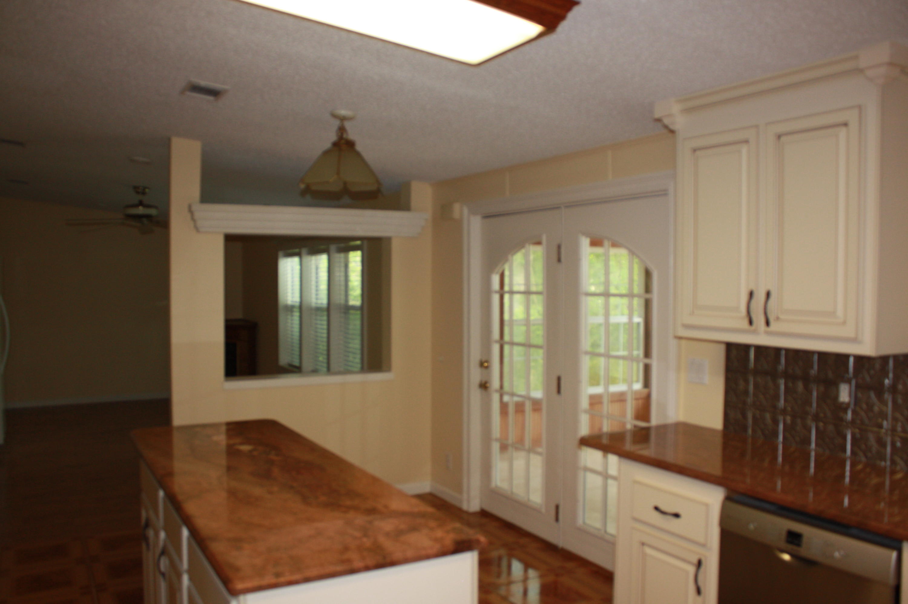 VILLA TASSO TOWN OF - Residential