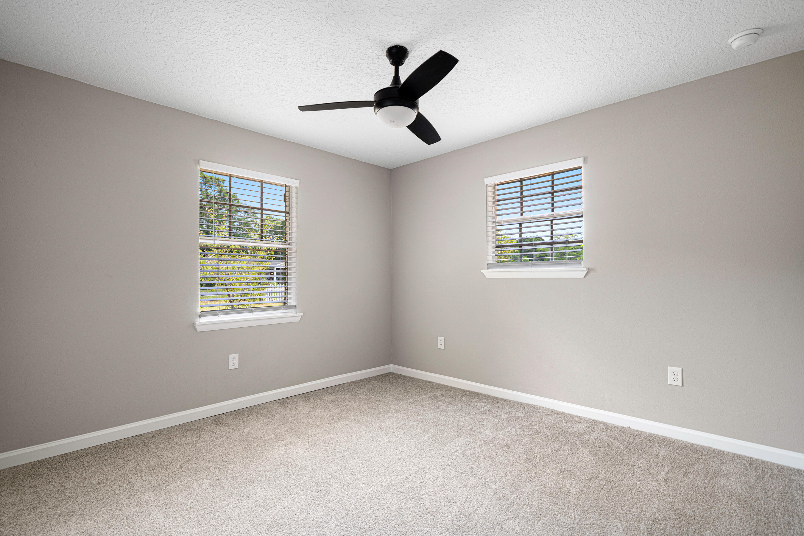 FERDON HEIGHTS - Residential