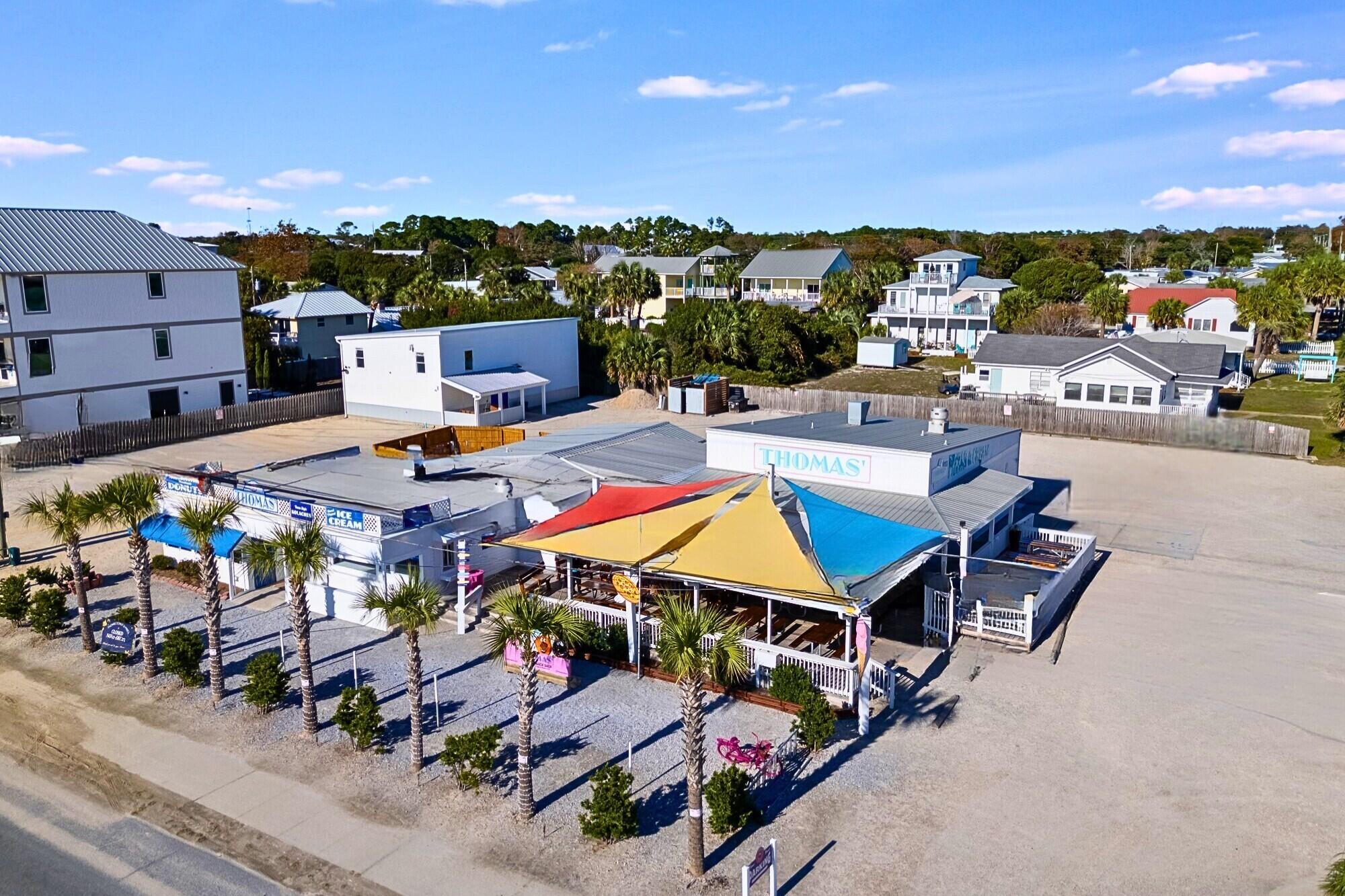 EMERALD SHORES - Residential