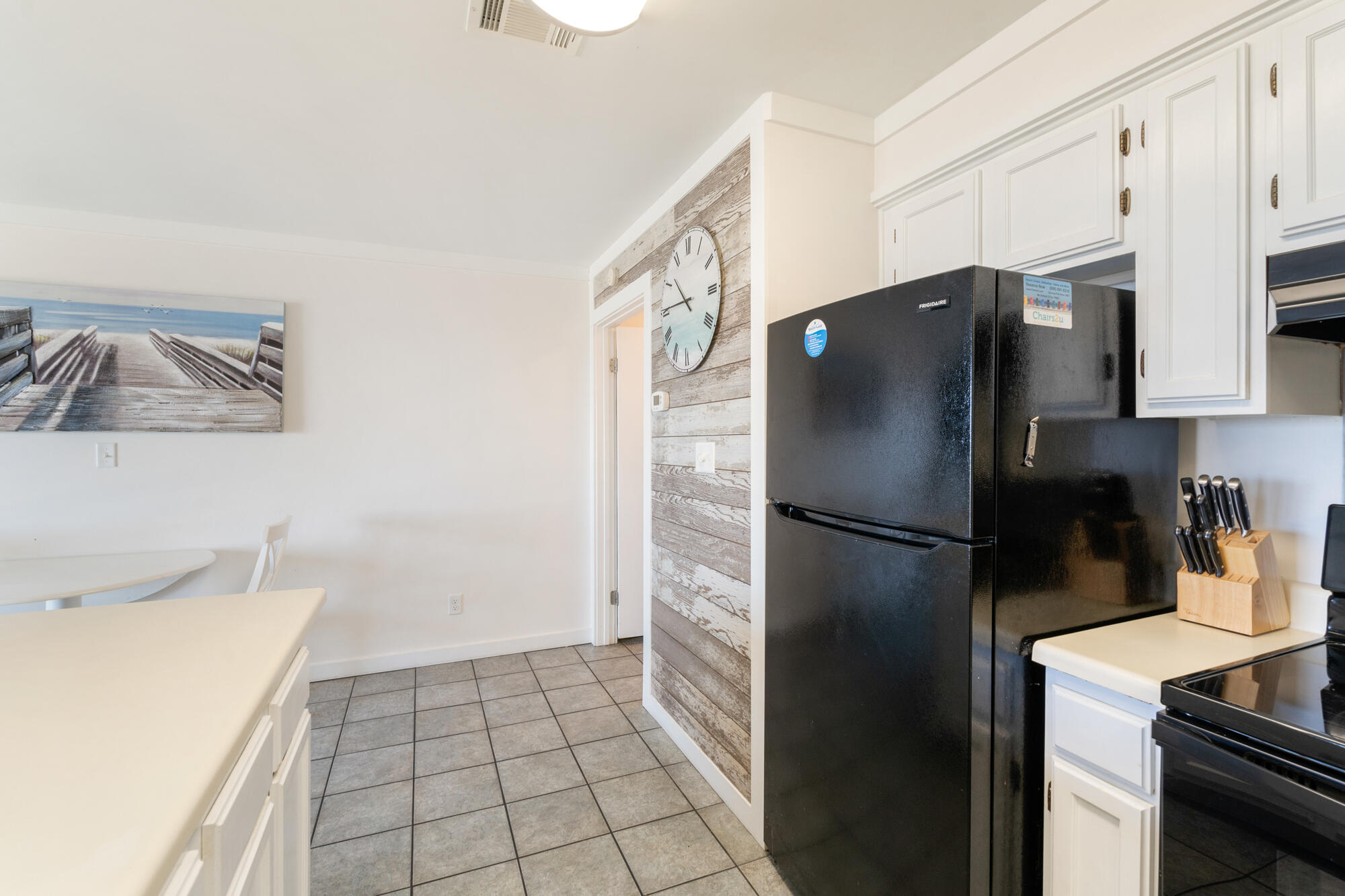 EMERALD SHORES - Residential