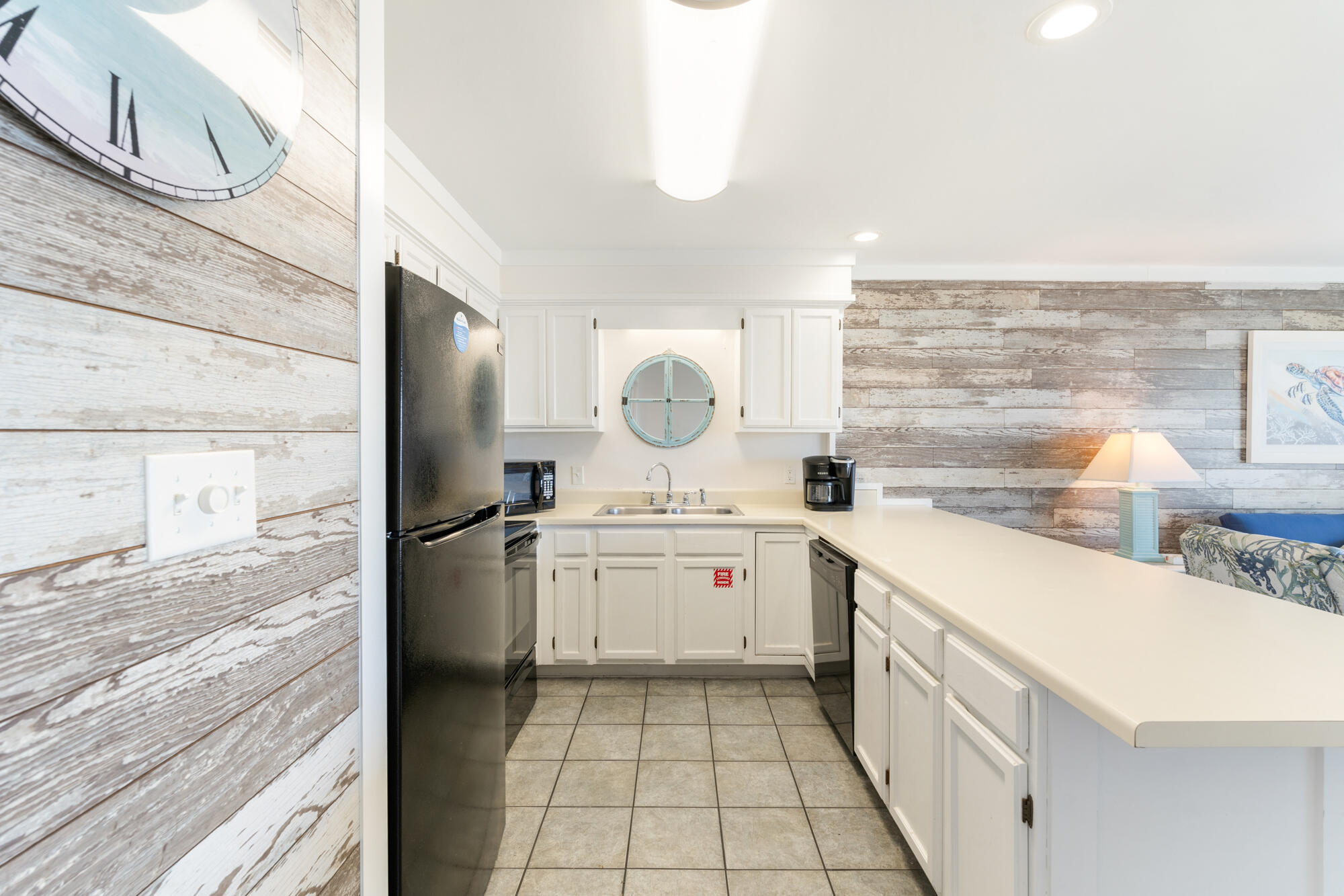 EMERALD SHORES - Residential