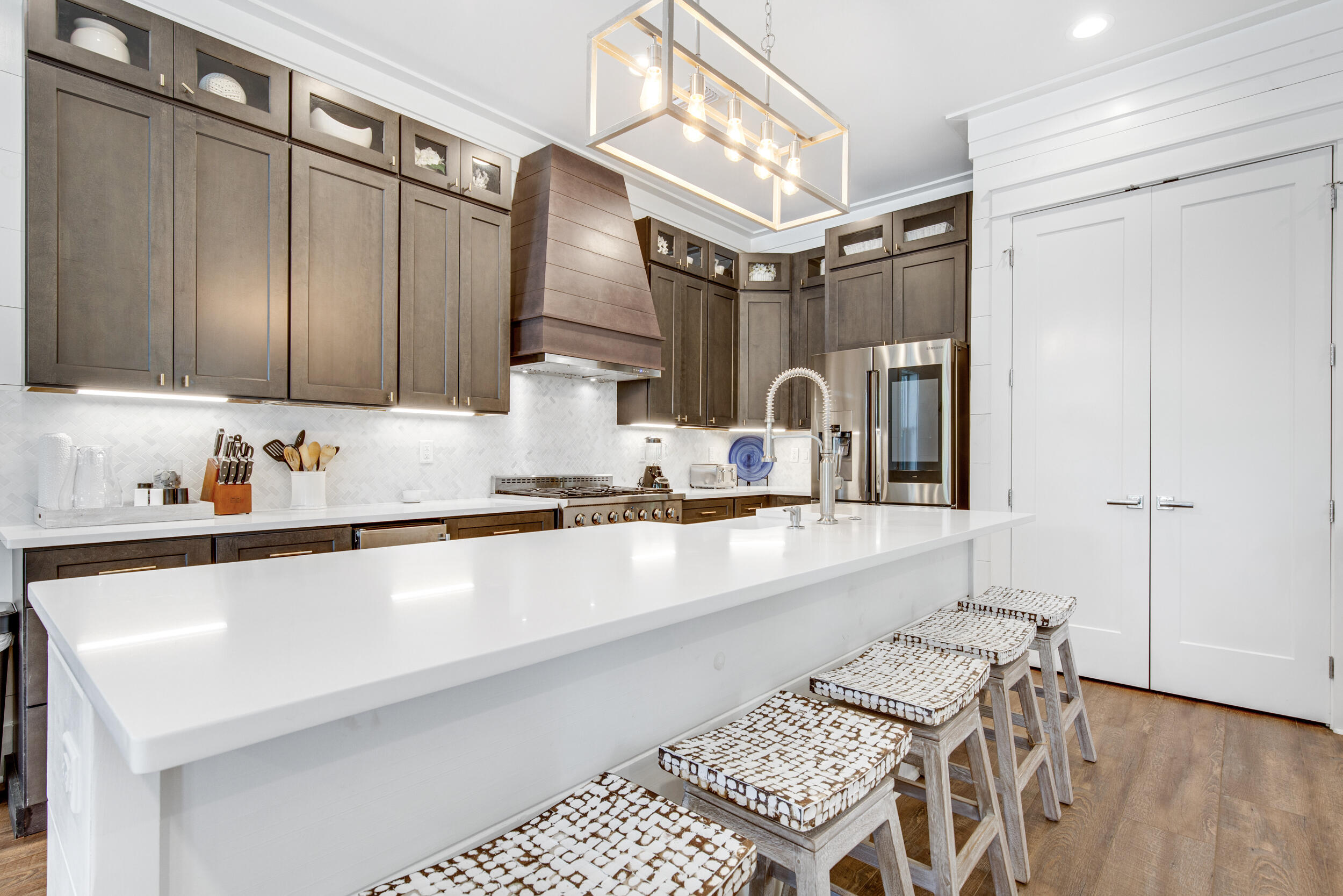 EASTERN LAKE S/D - Residential