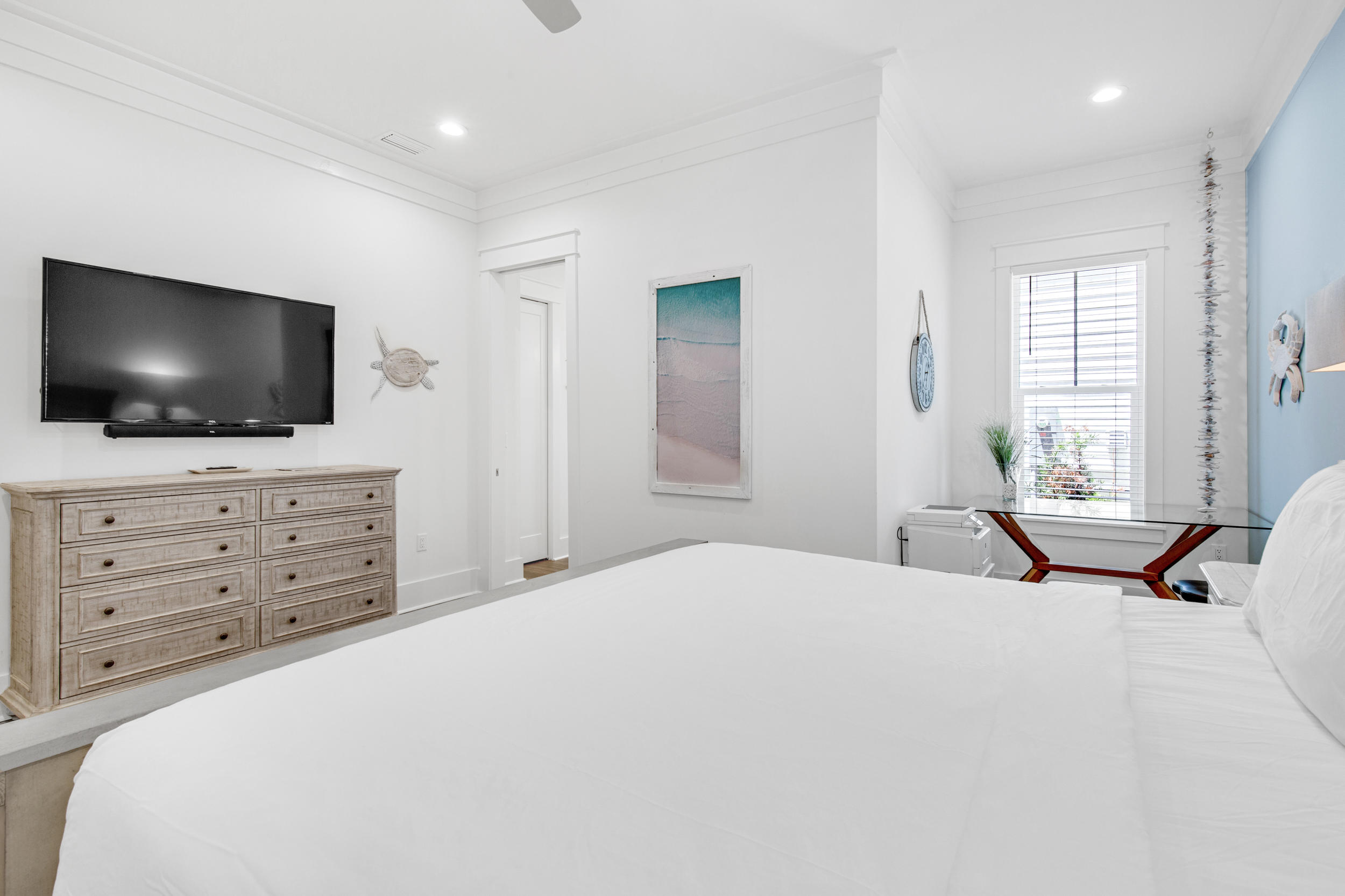 EASTERN LAKE S/D - Residential