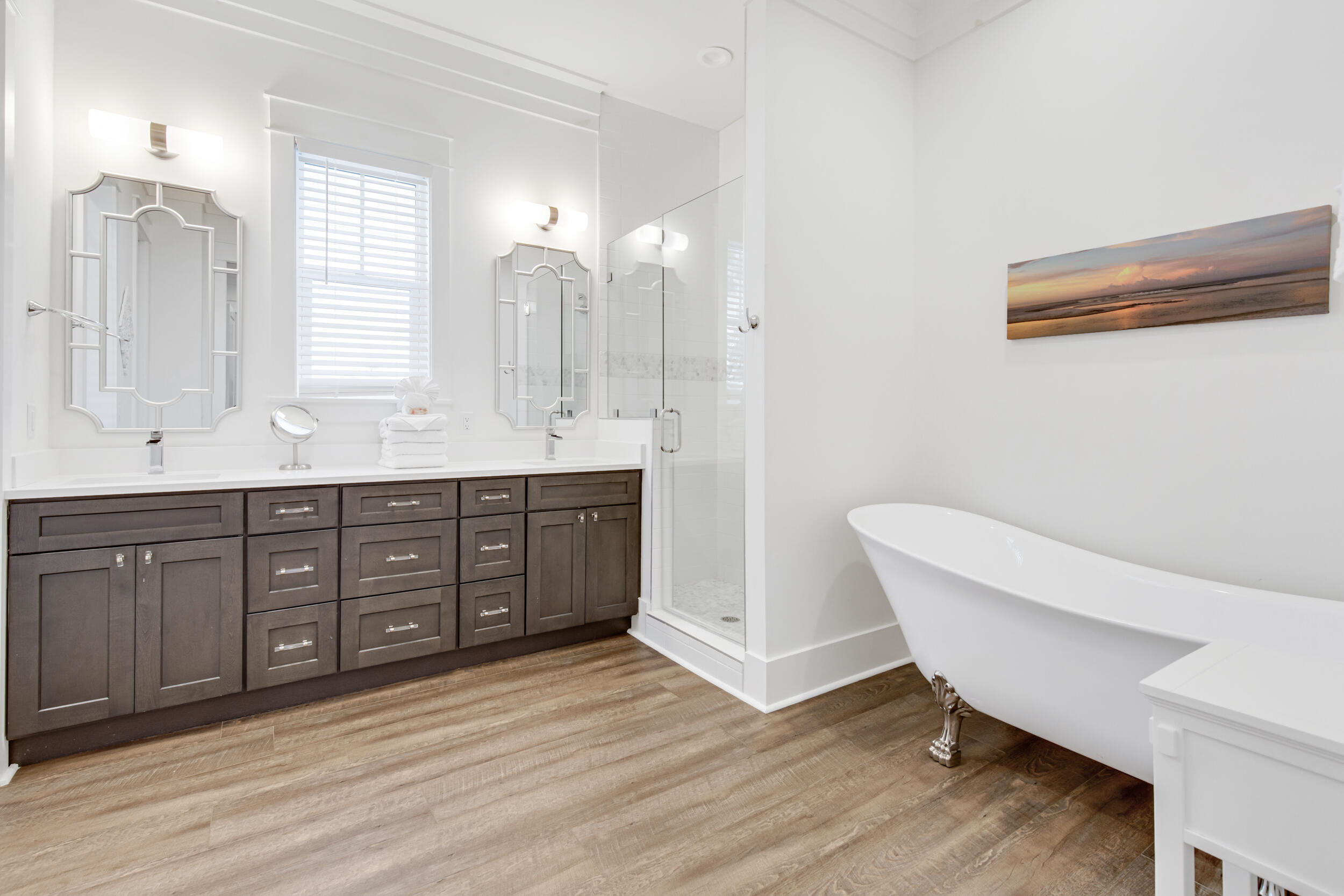 EASTERN LAKE S/D - Residential