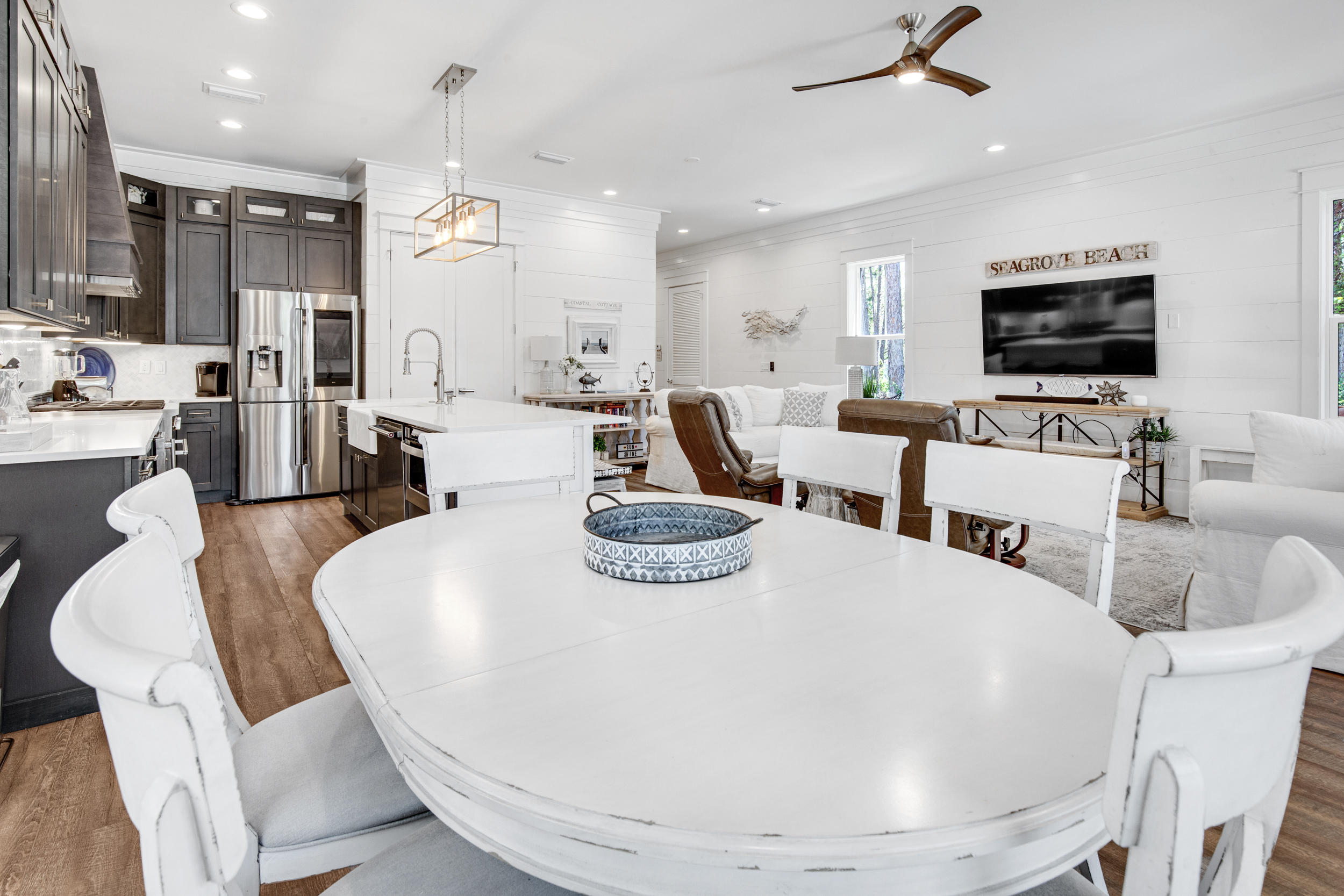 EASTERN LAKE S/D - Residential