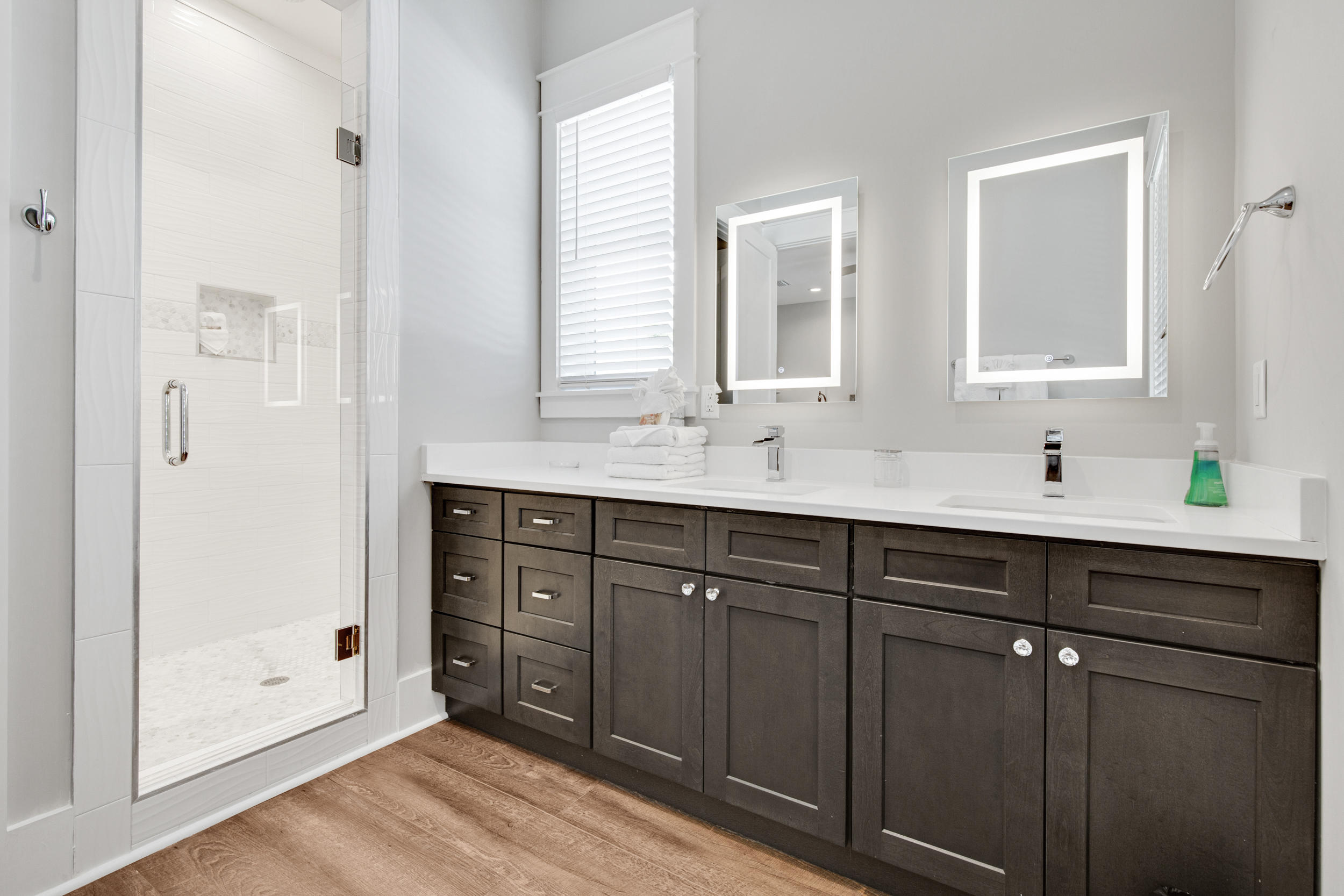EASTERN LAKE S/D - Residential