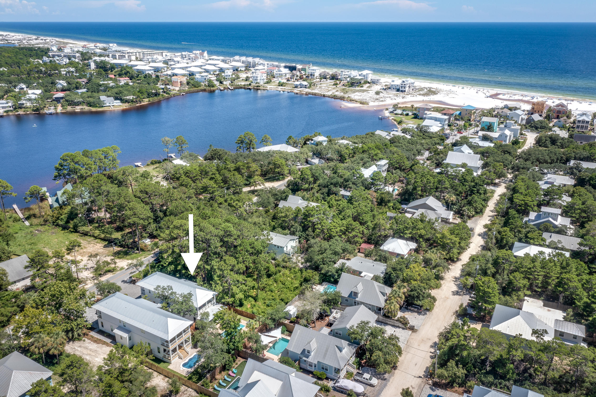 EASTERN LAKE S/D - Residential