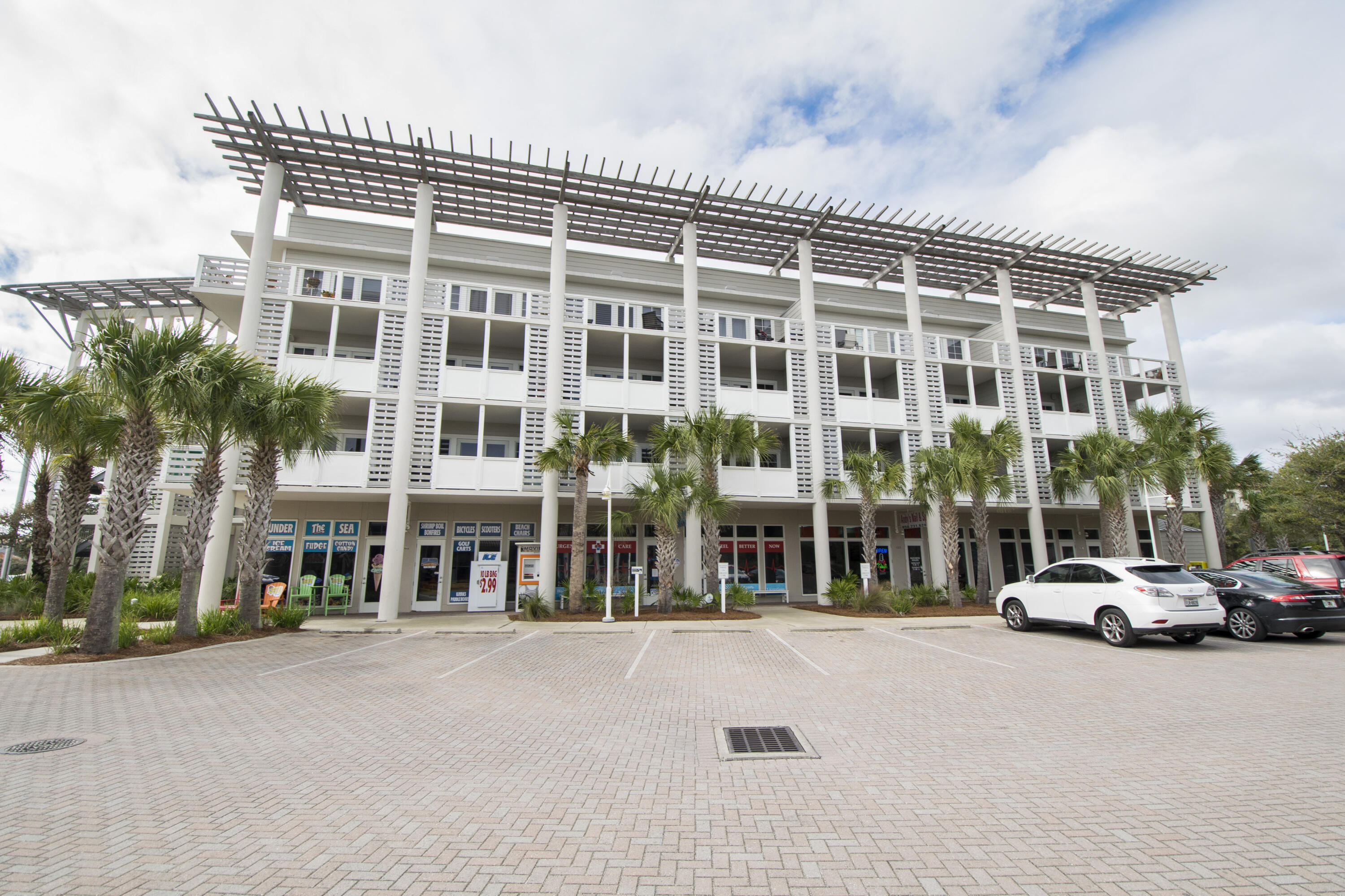 CASSINE STATION - Residential