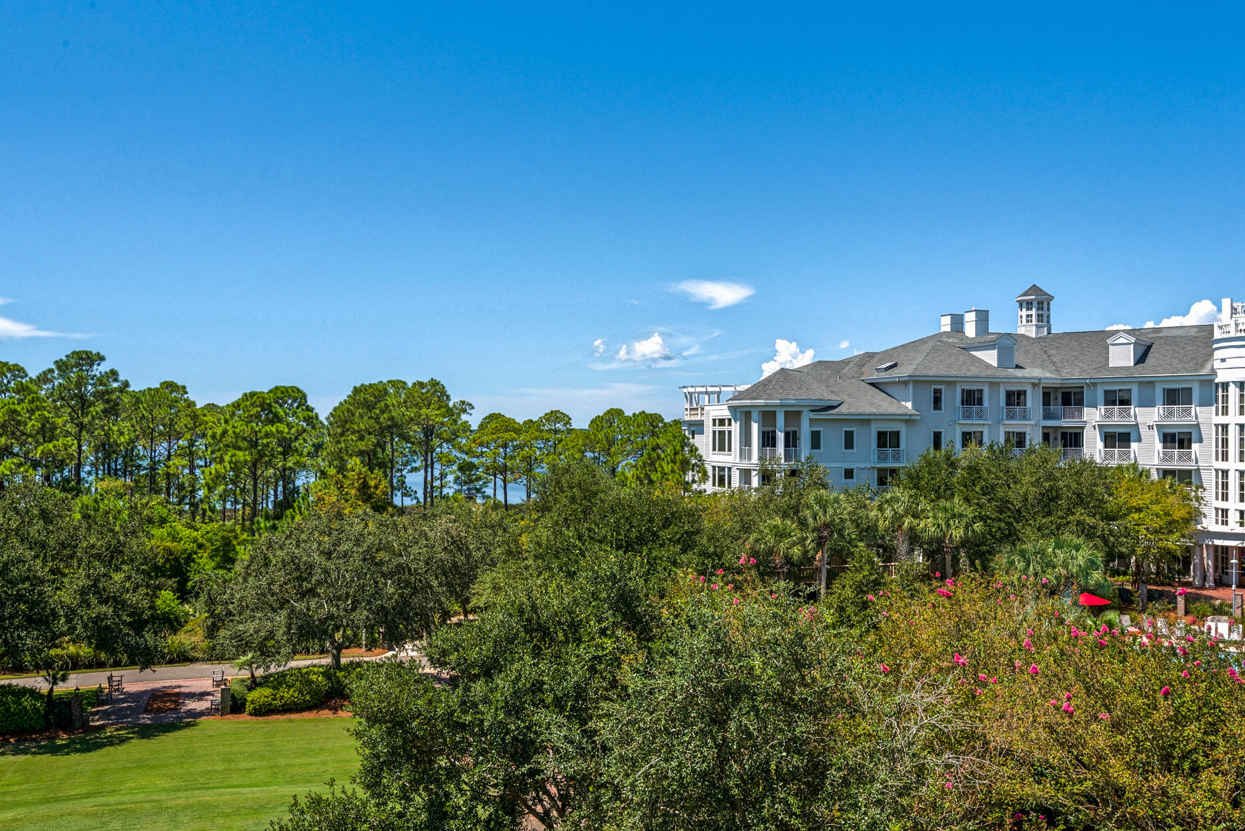 GRAND SANDESTIN - Residential