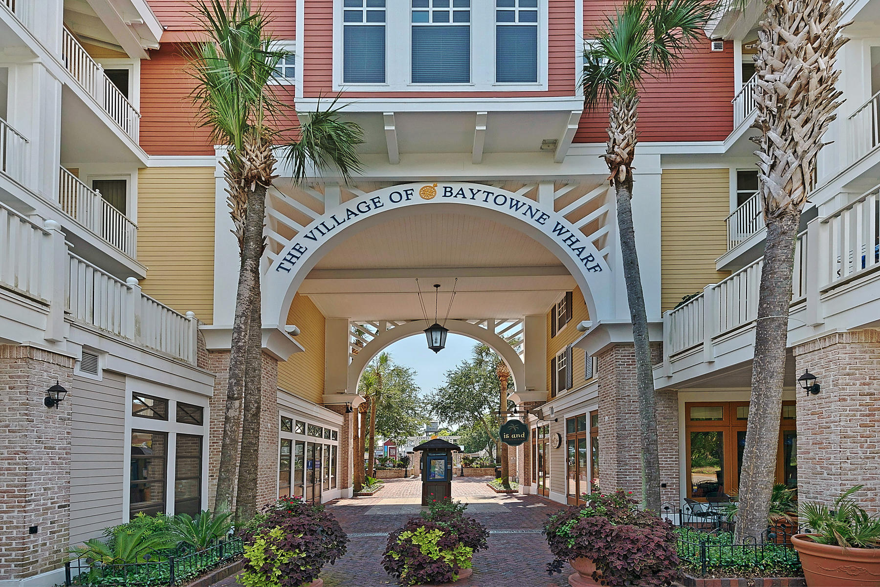 GRAND SANDESTIN - Residential