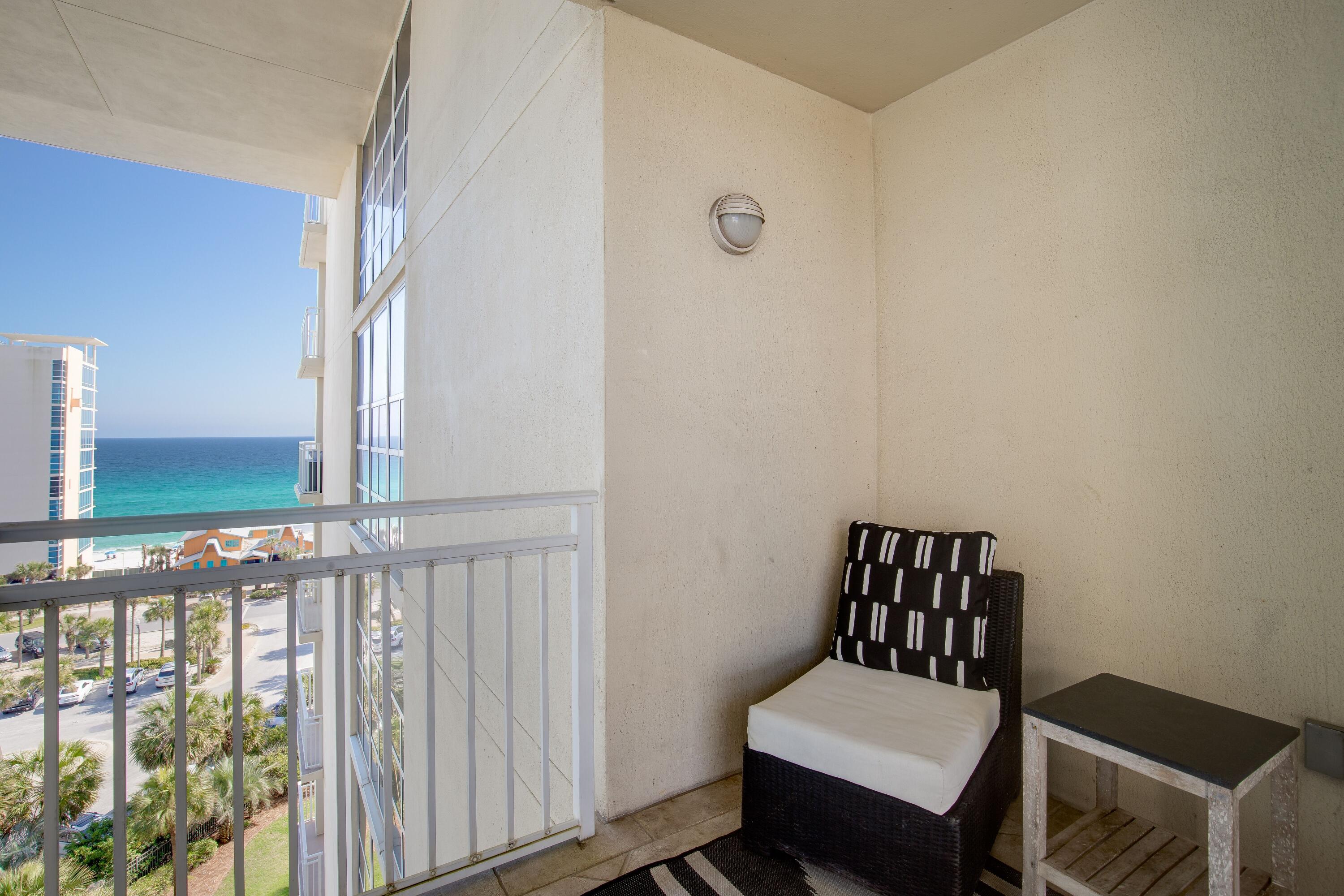 STERLING SHORES - Residential