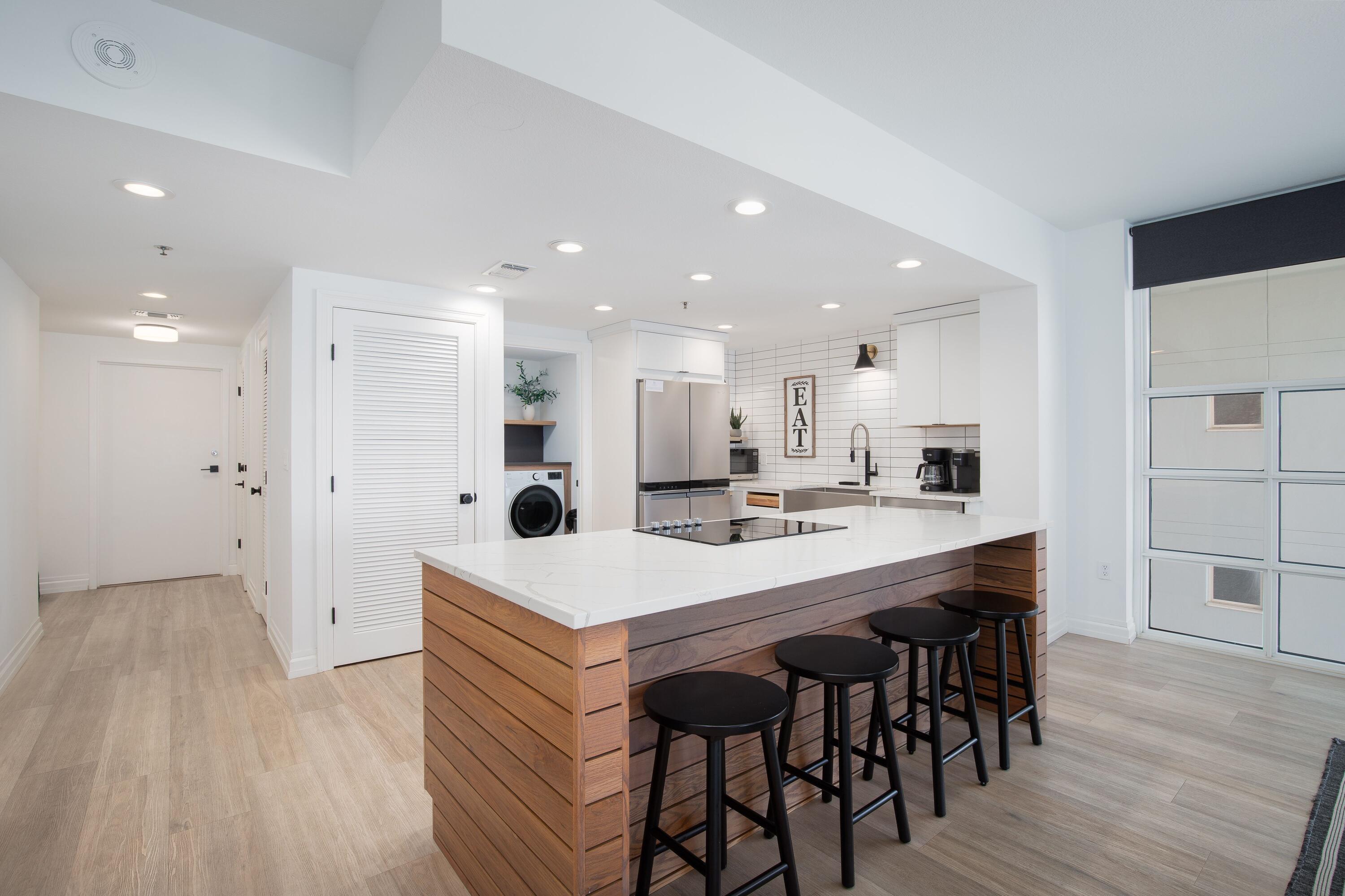STERLING SHORES - Residential