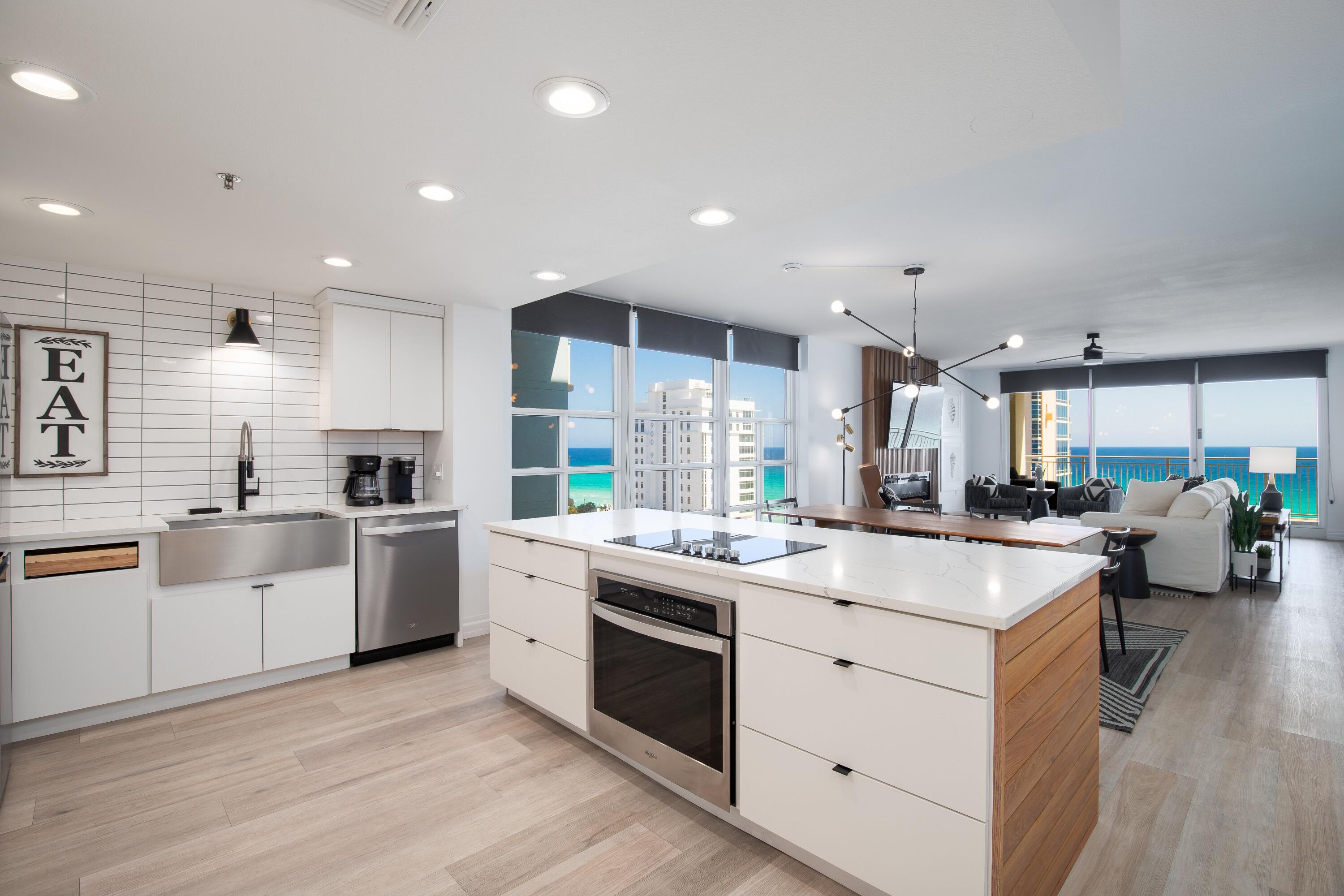 STERLING SHORES - Residential