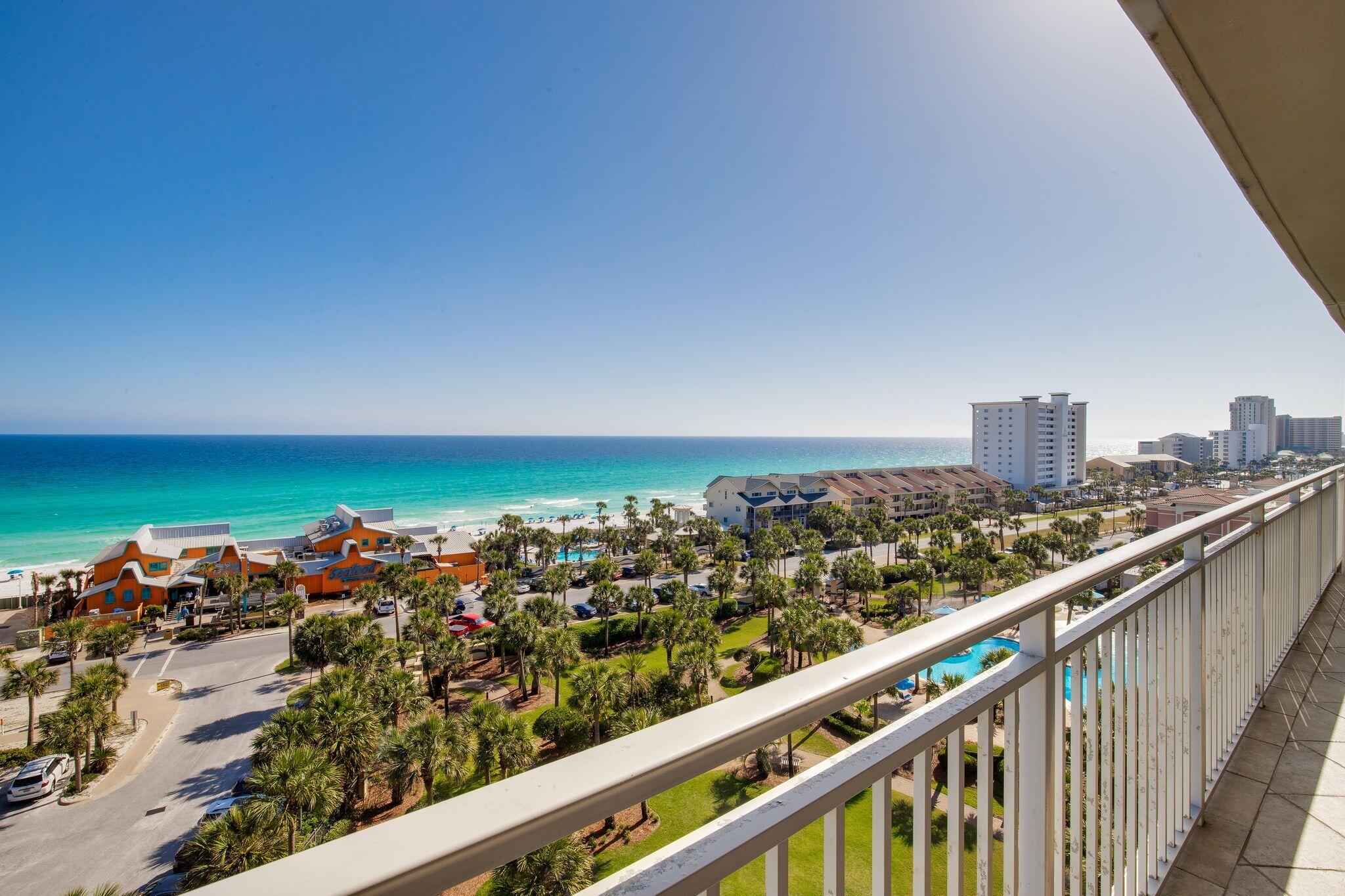 STERLING SHORES - Residential