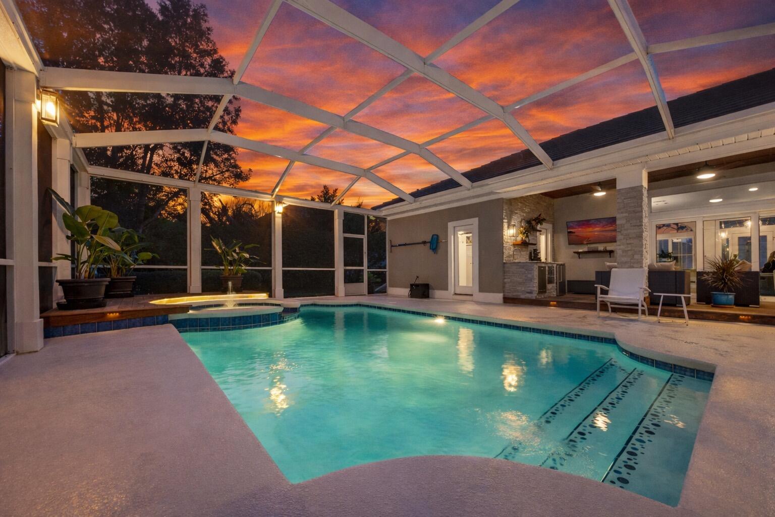 RAVEN OAKS TROON - Residential