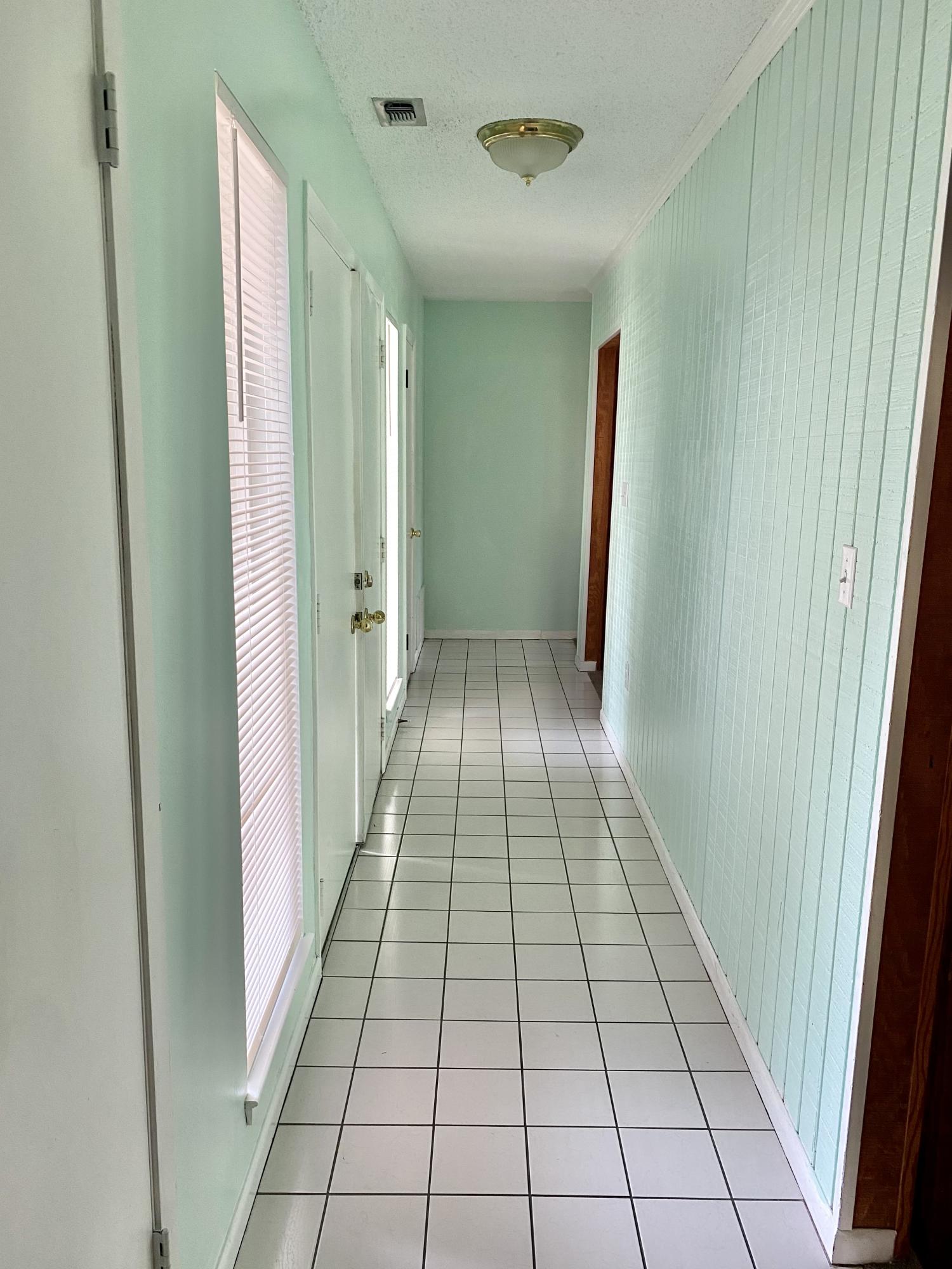 BLUEWATER BAY VILLAGE 1A - Residential