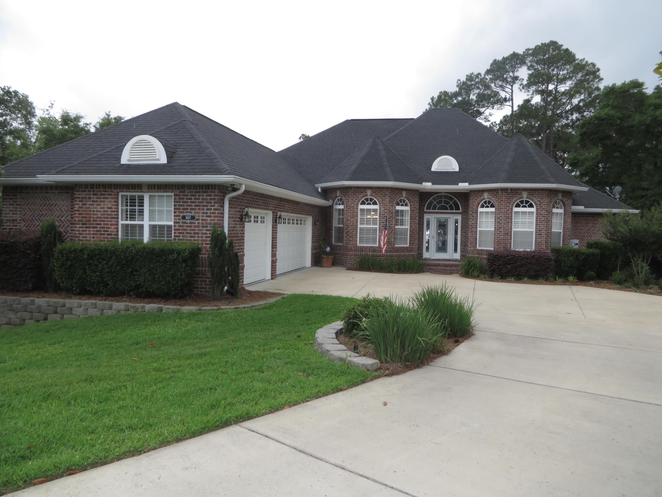 SWIFT CREEK PH V - Residential