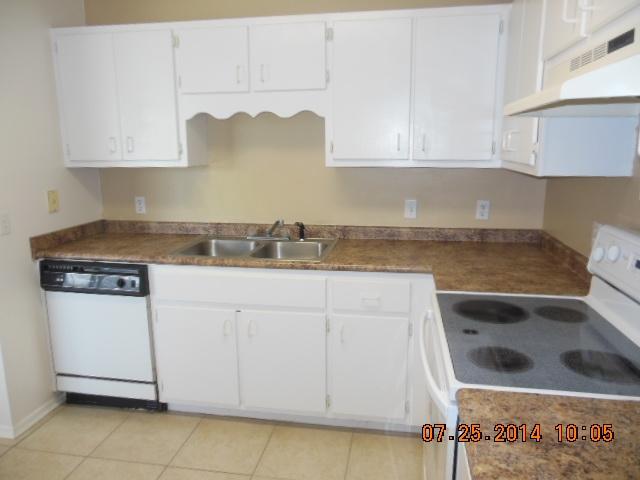 CARDINAL ESTATES - Residential Lease