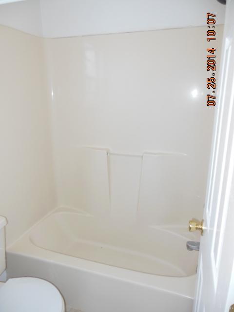 CARDINAL ESTATES - Residential Lease