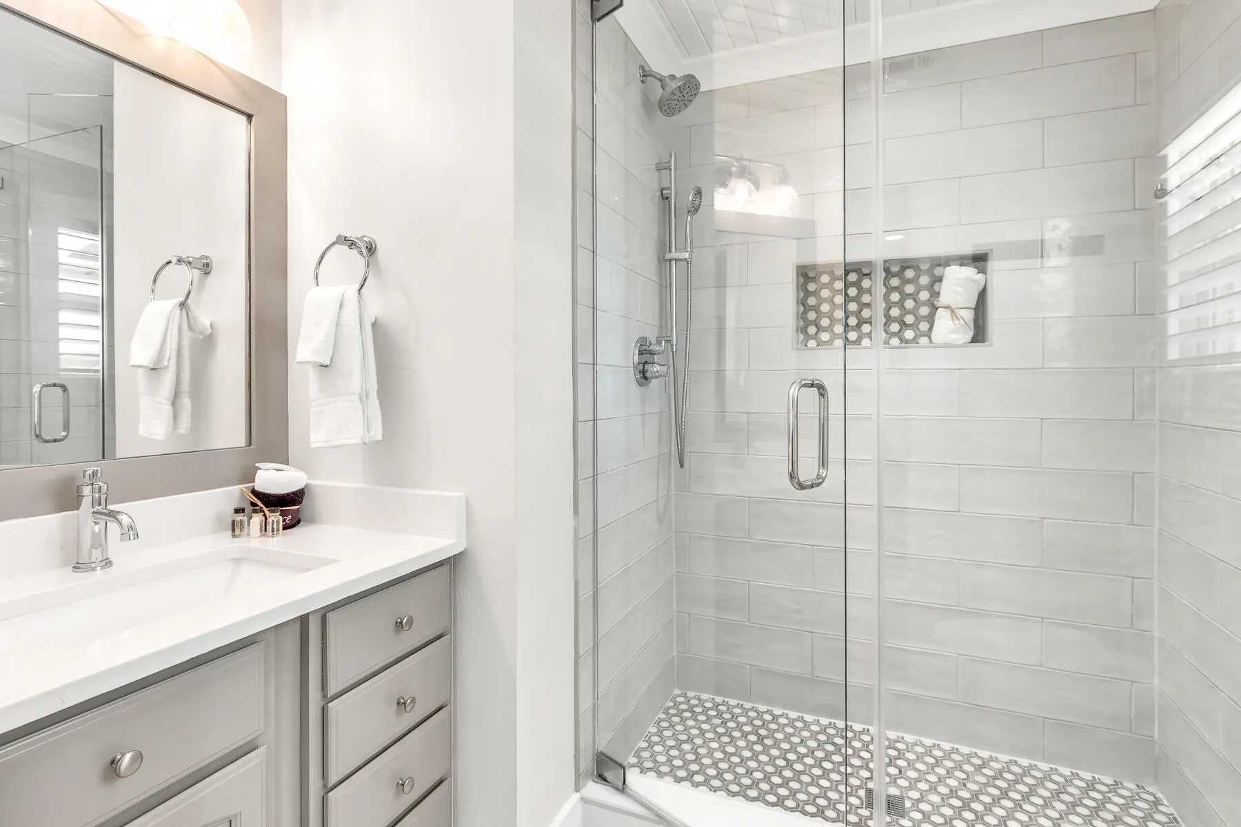 Santa Rosa Beach, Florida 32459, United States, 3 Bedrooms Bedrooms, ,3 BathroomsBathrooms,Residential,Active,192374