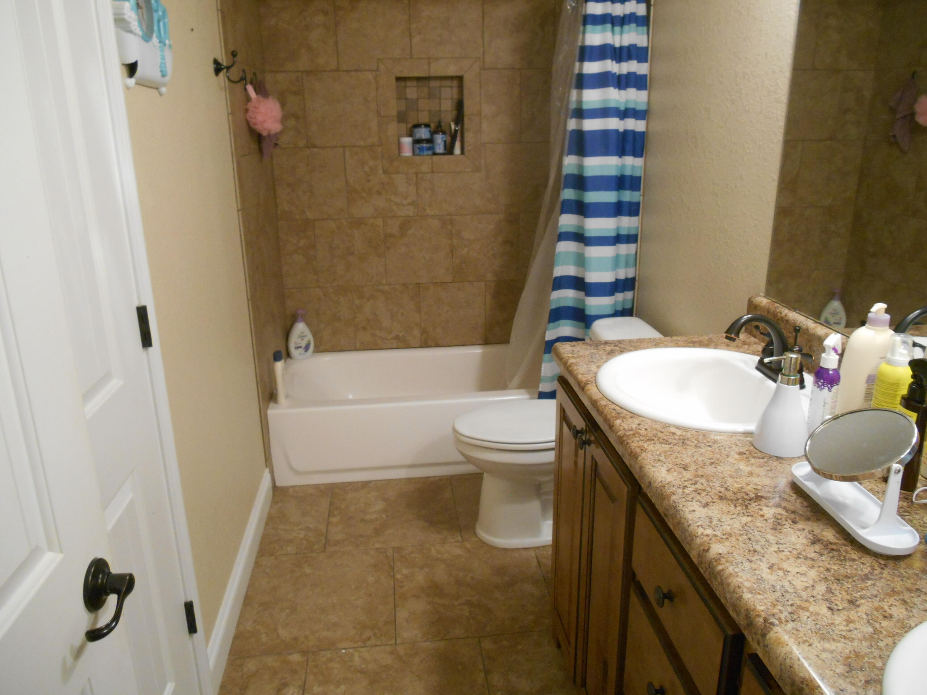 NAVARRE S/D 2ND ADDN - Residential