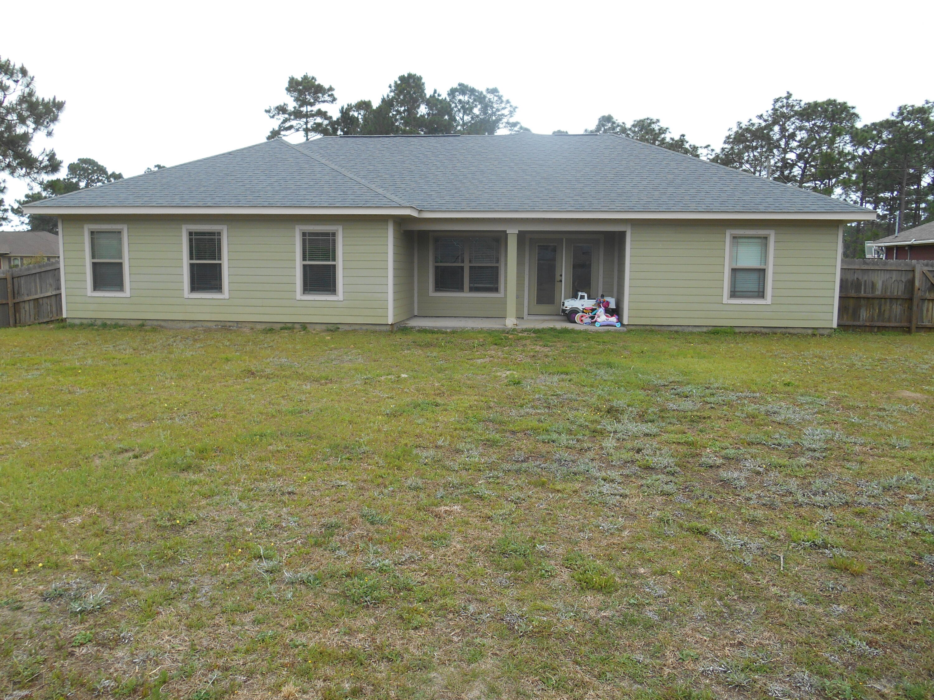 NAVARRE S/D 2ND ADDN - Residential