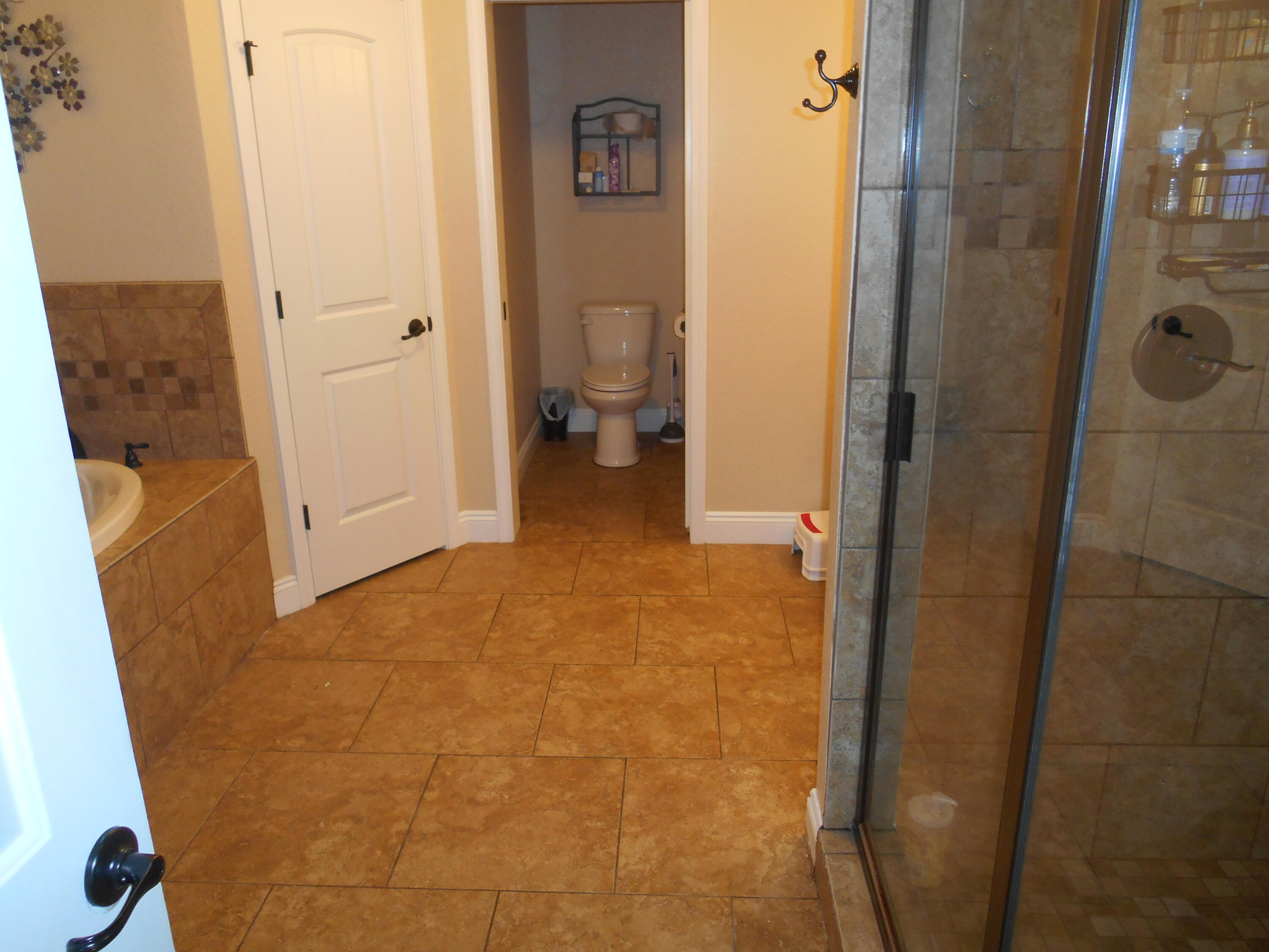 NAVARRE S/D 2ND ADDN - Residential