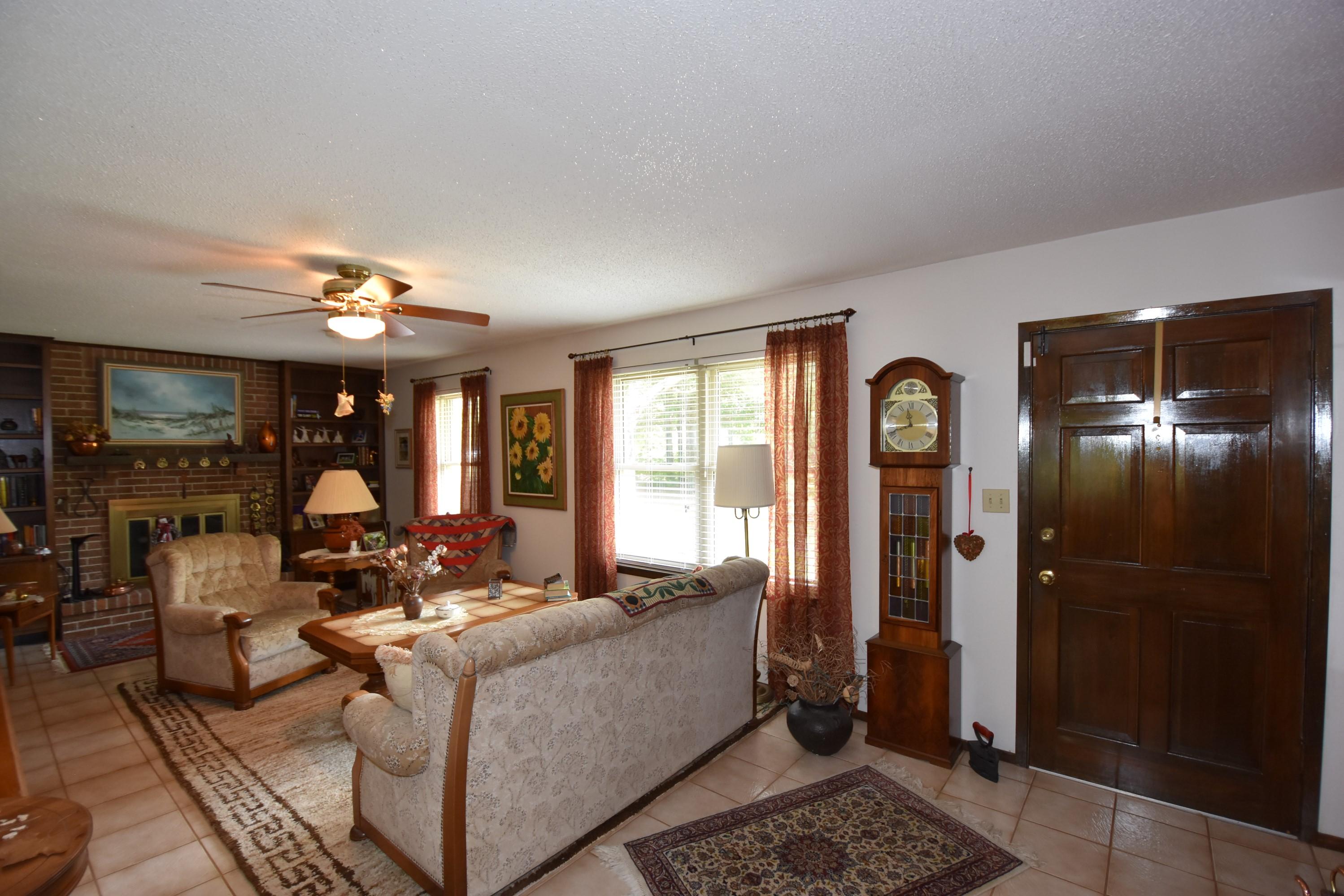 Oakcrest Farms and Groves - Residential